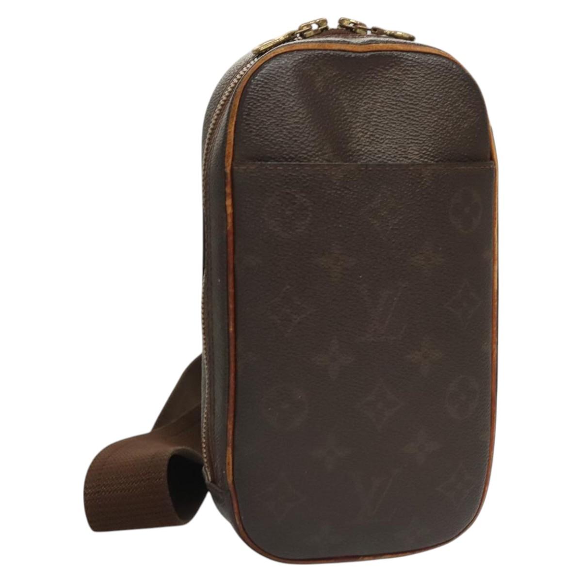 LOUIS VUITTON Monogram Pochette Gange Shoulder Bag M51870 LV Auth