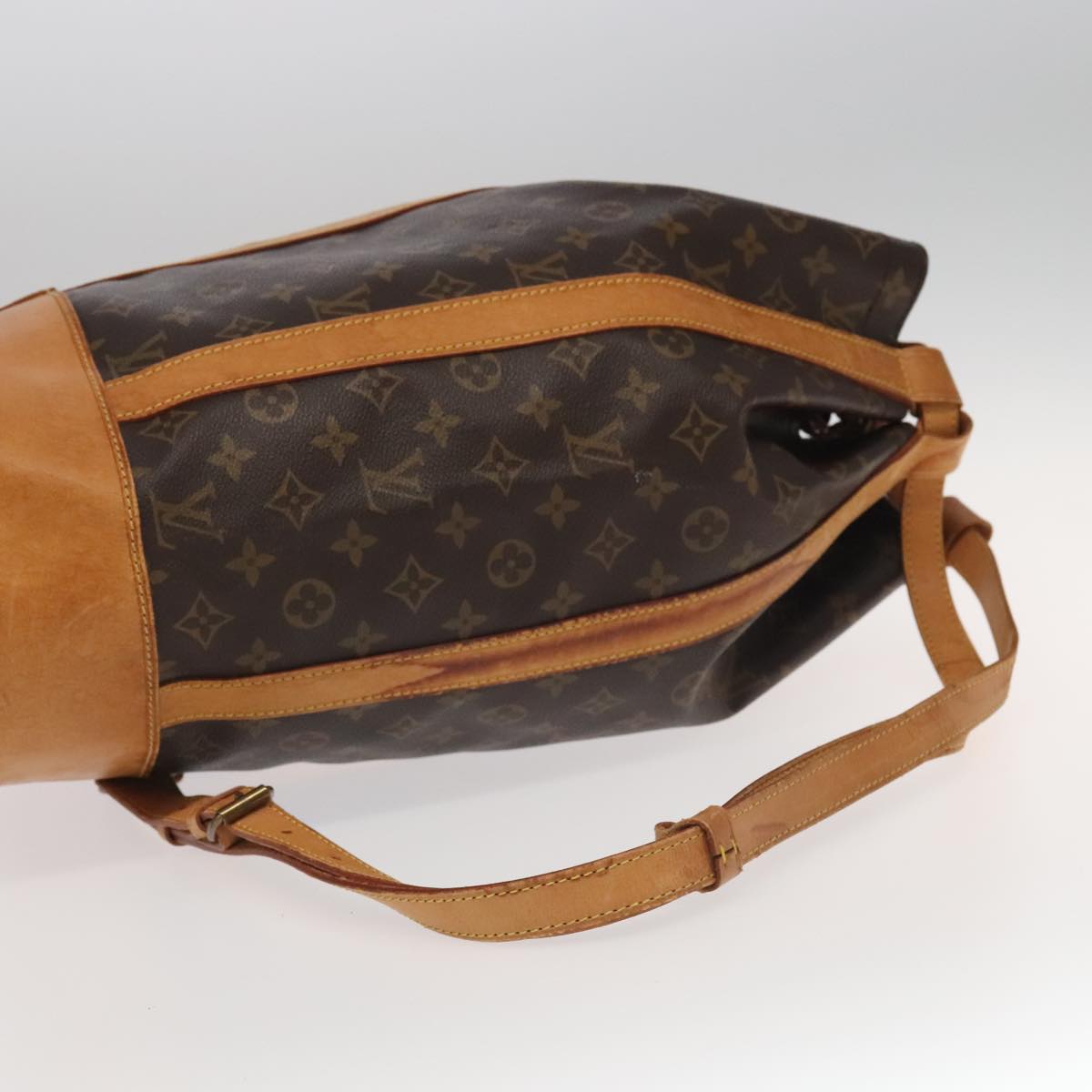 LOUIS VUITTON Monogram Randonnee GM Shoulder Bag M42244 LV Auth 100002