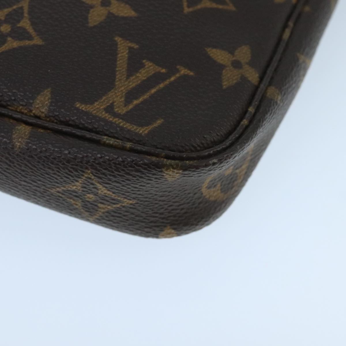 LOUIS VUITTON Monogram Pochette Accessoires Pouch M51980 LV Auth 100008