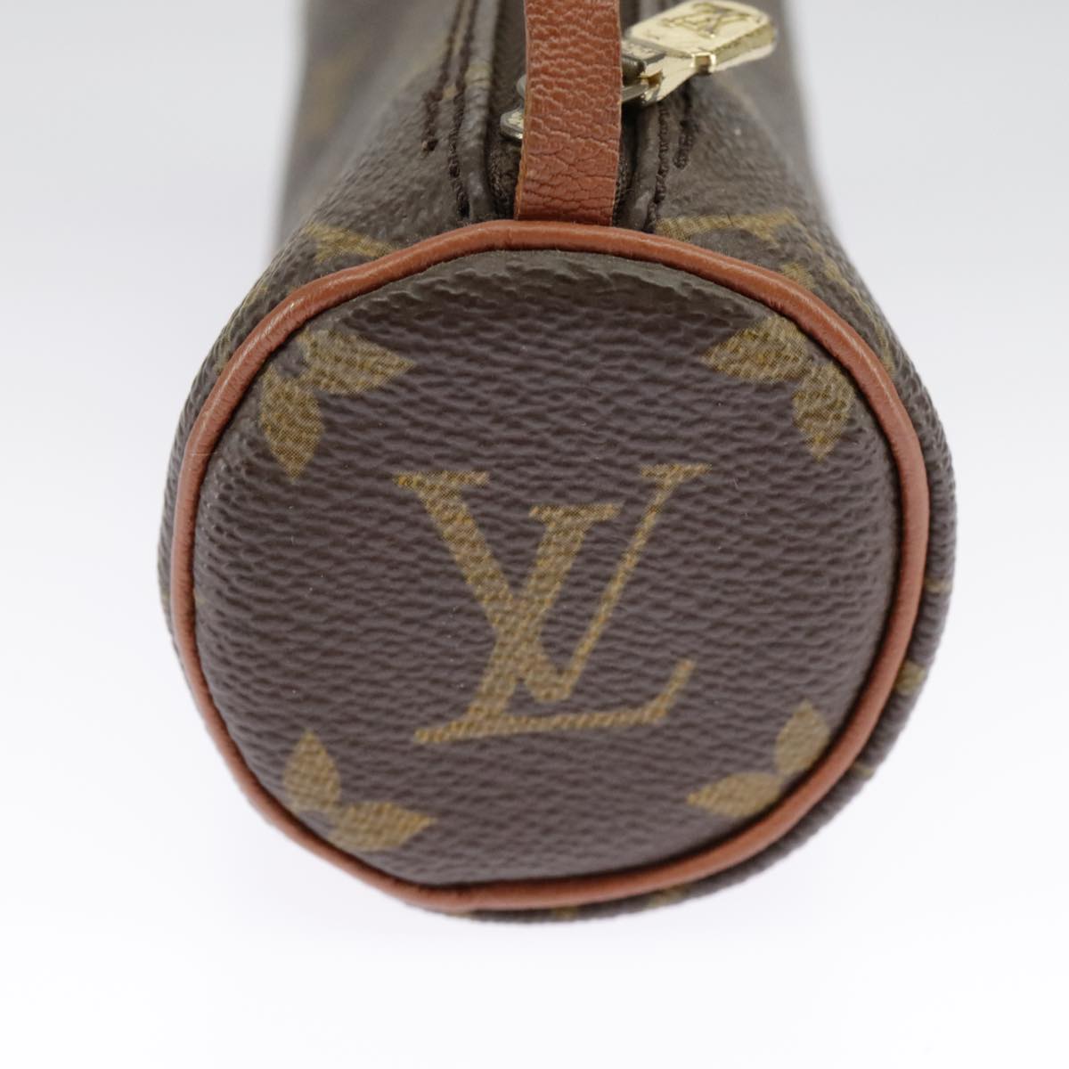 LOUIS VUITTON Monogram Papillon Pouch LV Auth 100040