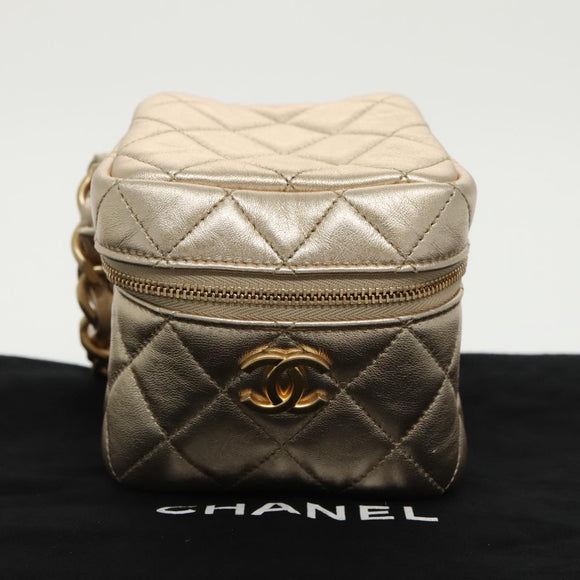CHANEL Matelasse Chain Hand Bag Lamb Skin Gold CC Auth 100060AV