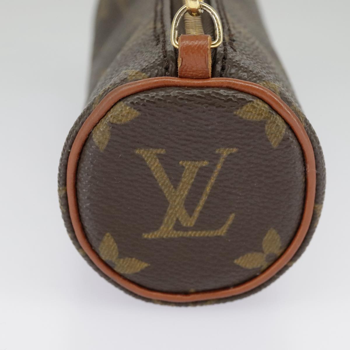 LOUIS VUITTON Monogram Papillon Pouch LV Auth 100072