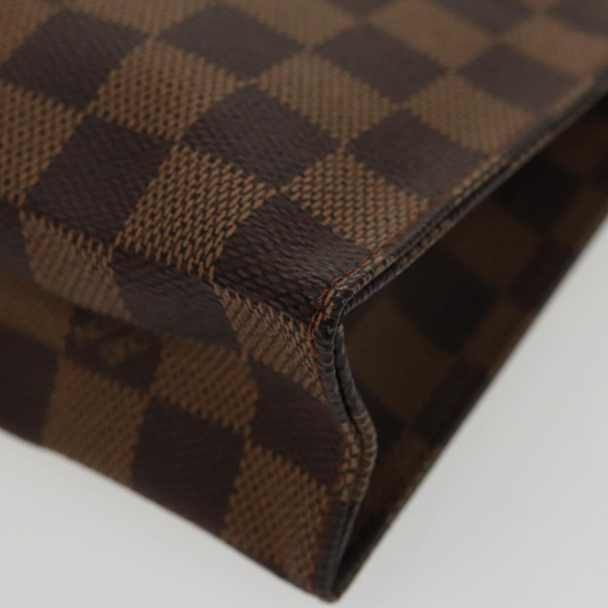 LOUIS VUITTON Damier Ebene Poche Toilette 26 Pouch N47543 LV Auth 100078