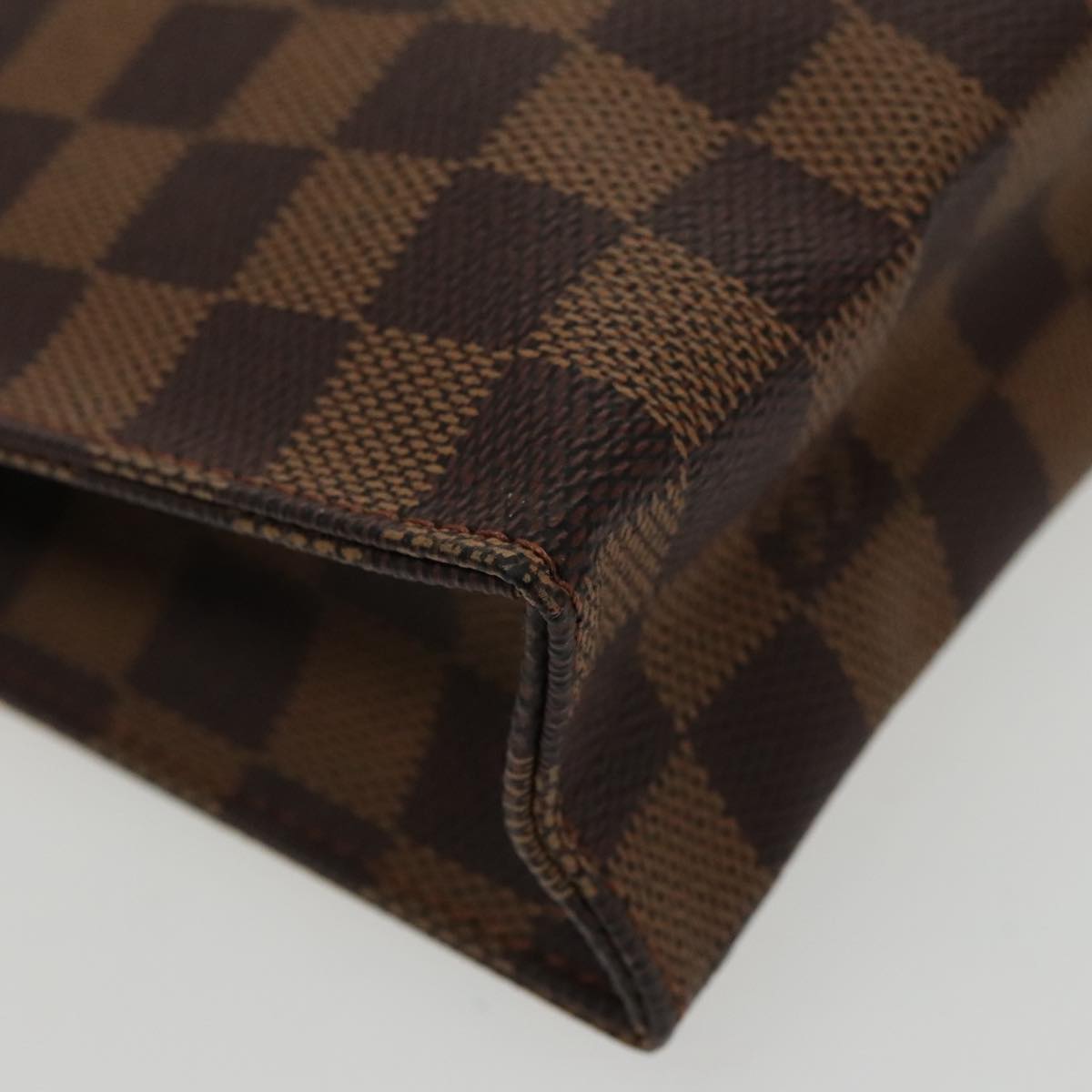 LOUIS VUITTON Damier Ebene Poche Toilette 26 Pouch N47543 LV Auth 100078