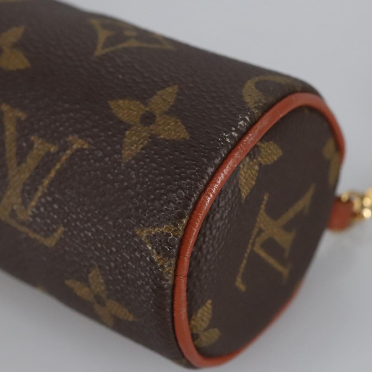 LOUIS VUITTON Monogram Papillon Pouch LV Auth 100081