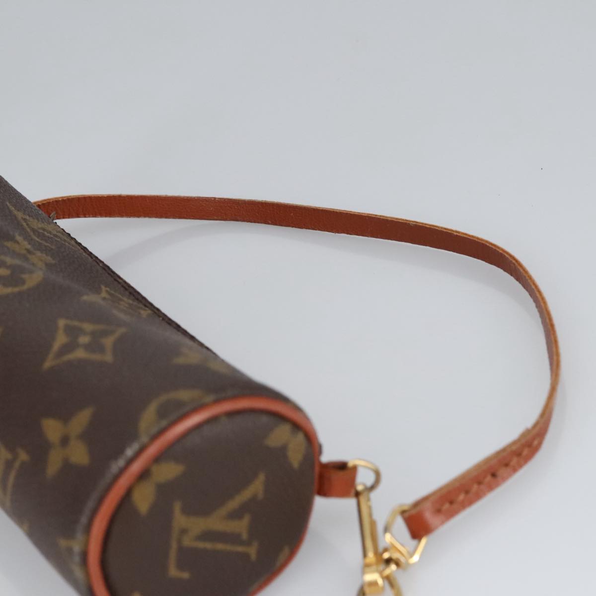 LOUIS VUITTON Monogram Papillon Pouch LV Auth 100081