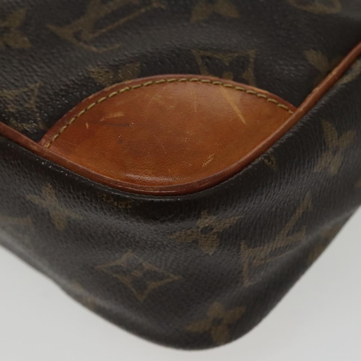 LOUIS VUITTON Monogram Compiegne 28 Clutch Bag M51845 LV Auth 100084