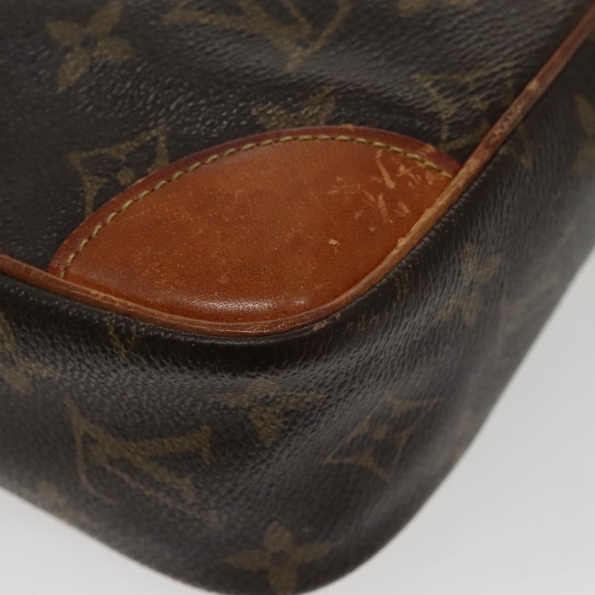 LOUIS VUITTON Monogram Compiegne 28 Clutch Bag M51845 LV Auth 100084