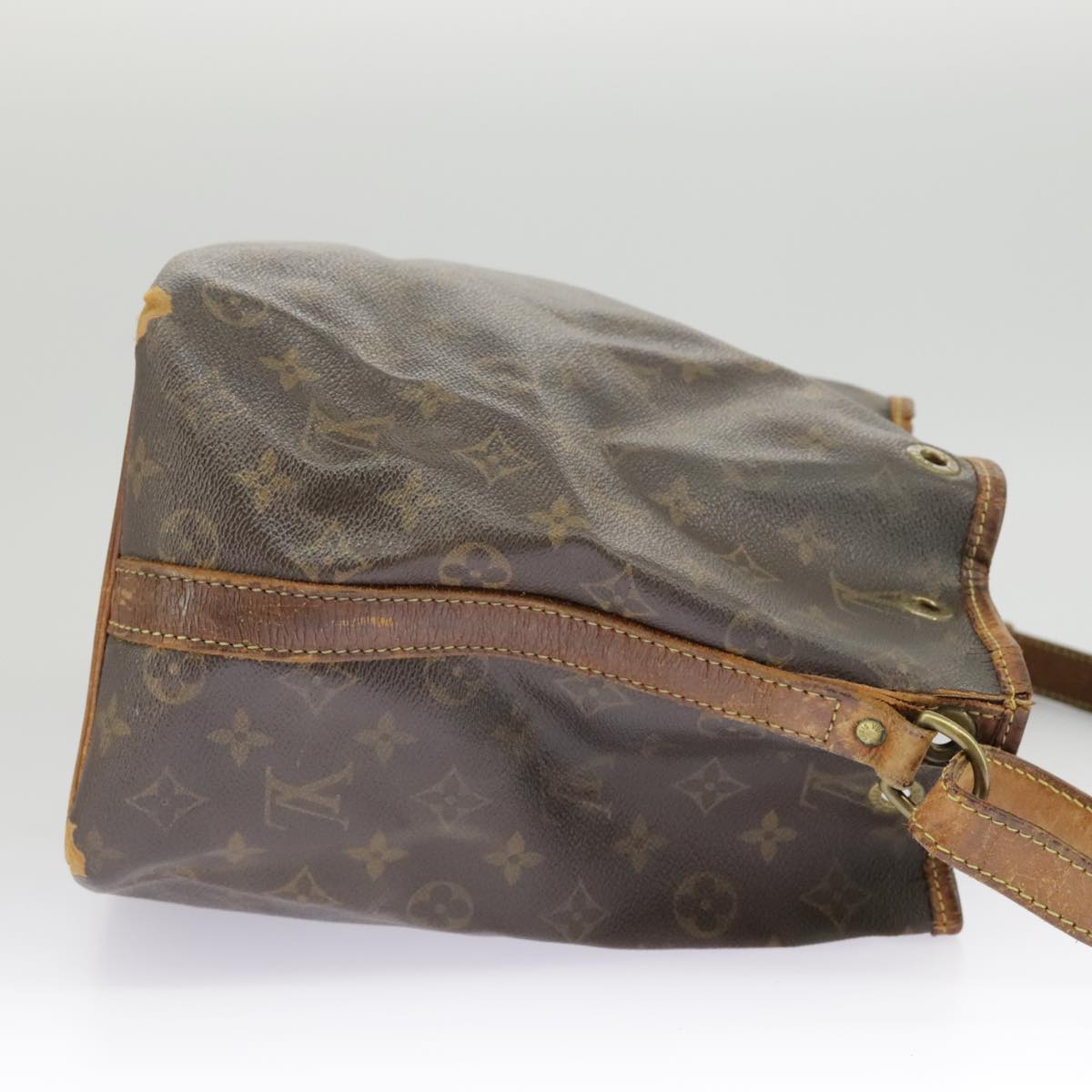 LOUIS VUITTON Monogram Petit Noe Shoulder Bag M42226 LV Auth 100098