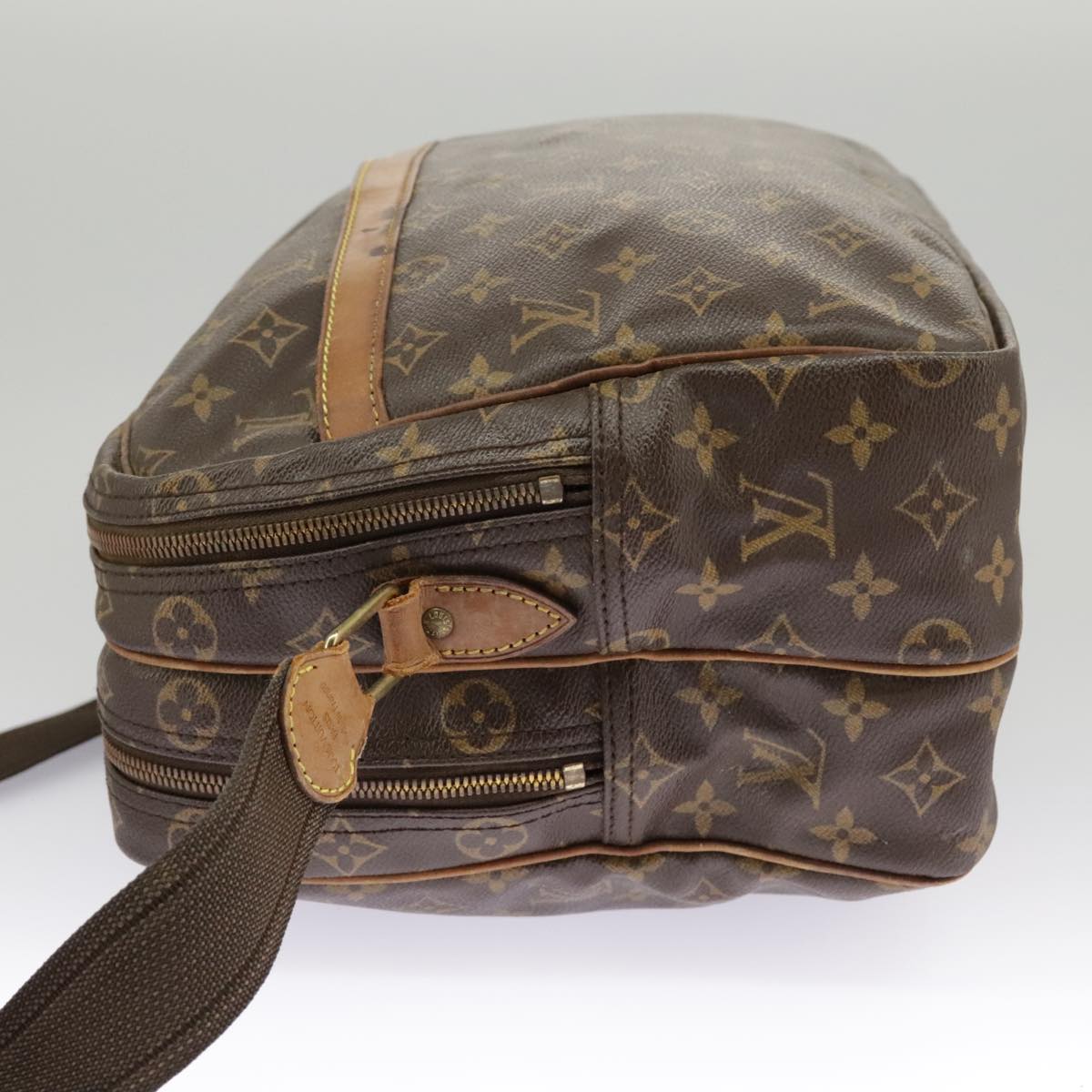 LOUIS VUITTON Monogram Reporter GM Shoulder Bag M45252 LV Auth 100136