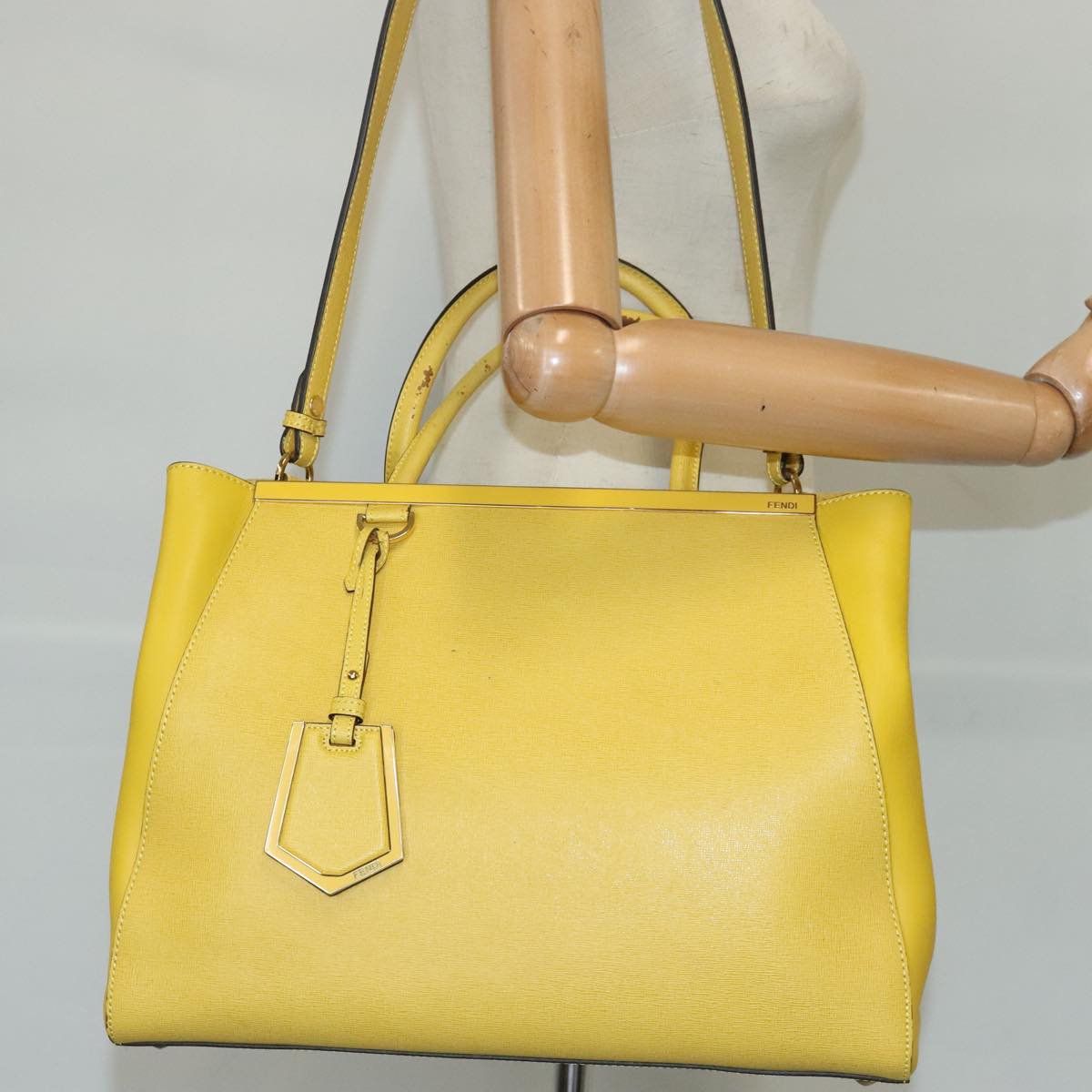 FENDI To joule Hand Bag Leather 2way Yellow Gold Auth 100188