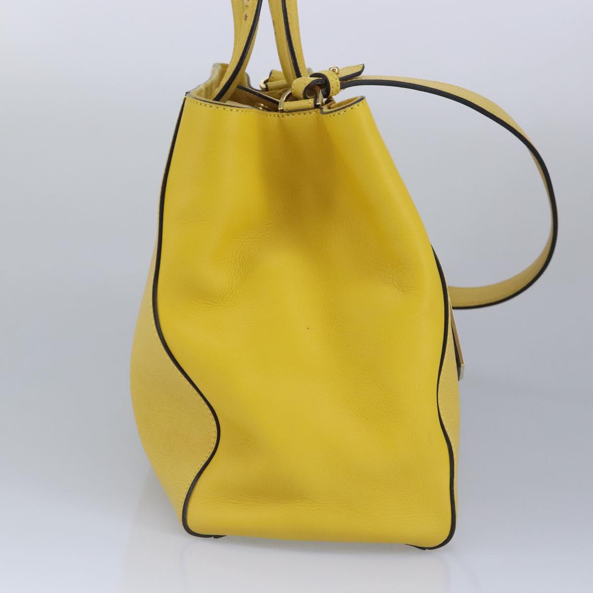 FENDI To joule Hand Bag Leather 2way Yellow Gold Auth 100188