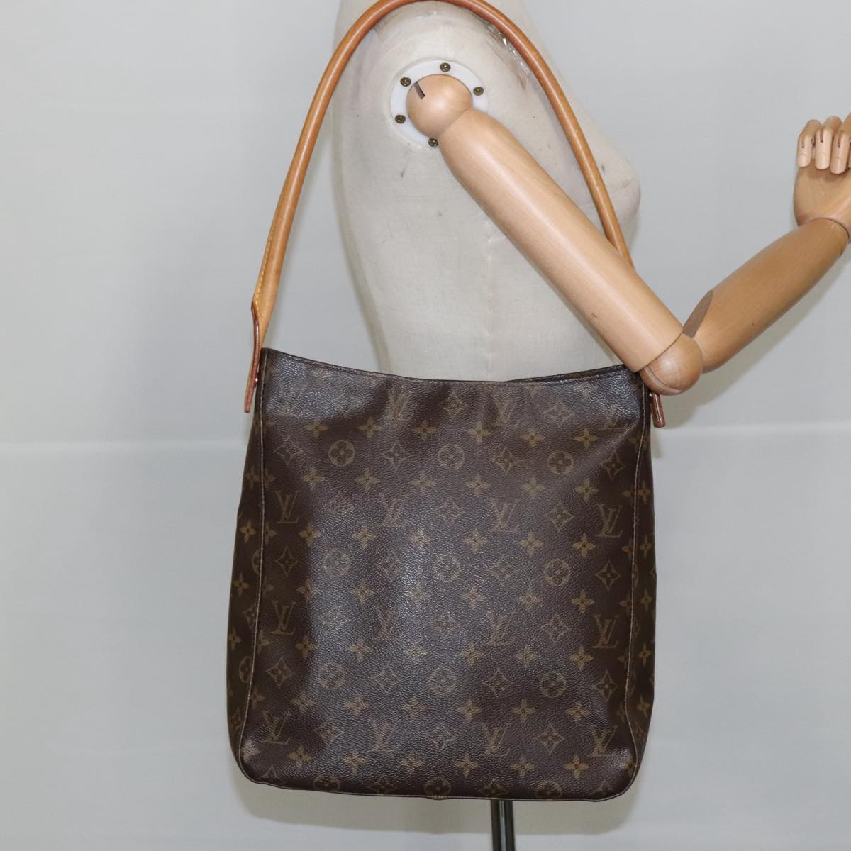 LOUIS VUITTON Monogram Looping GM Shoulder Bag M51145 LV Auth 100192