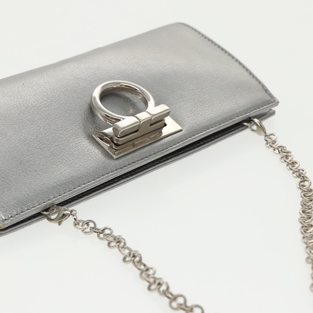 Salvatore Ferragamo Gancini Chain Shoulder Bag Leather Silver Auth 100290