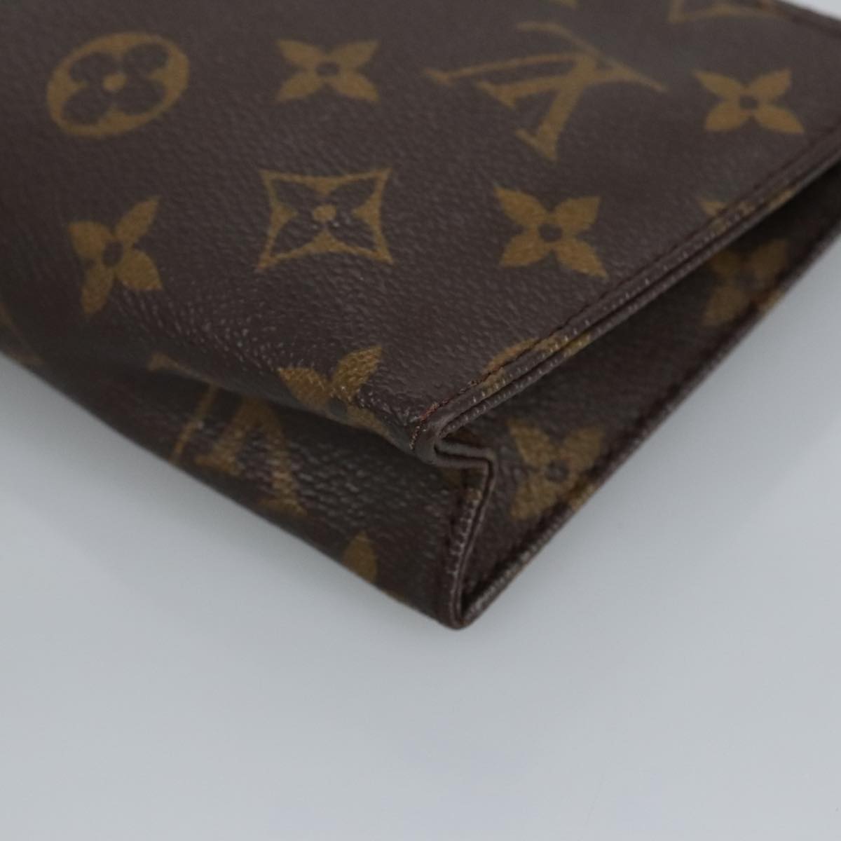 LOUIS VUITTON Monogram Poche Toilette 15 Pouch M47546 LV Auth 100309