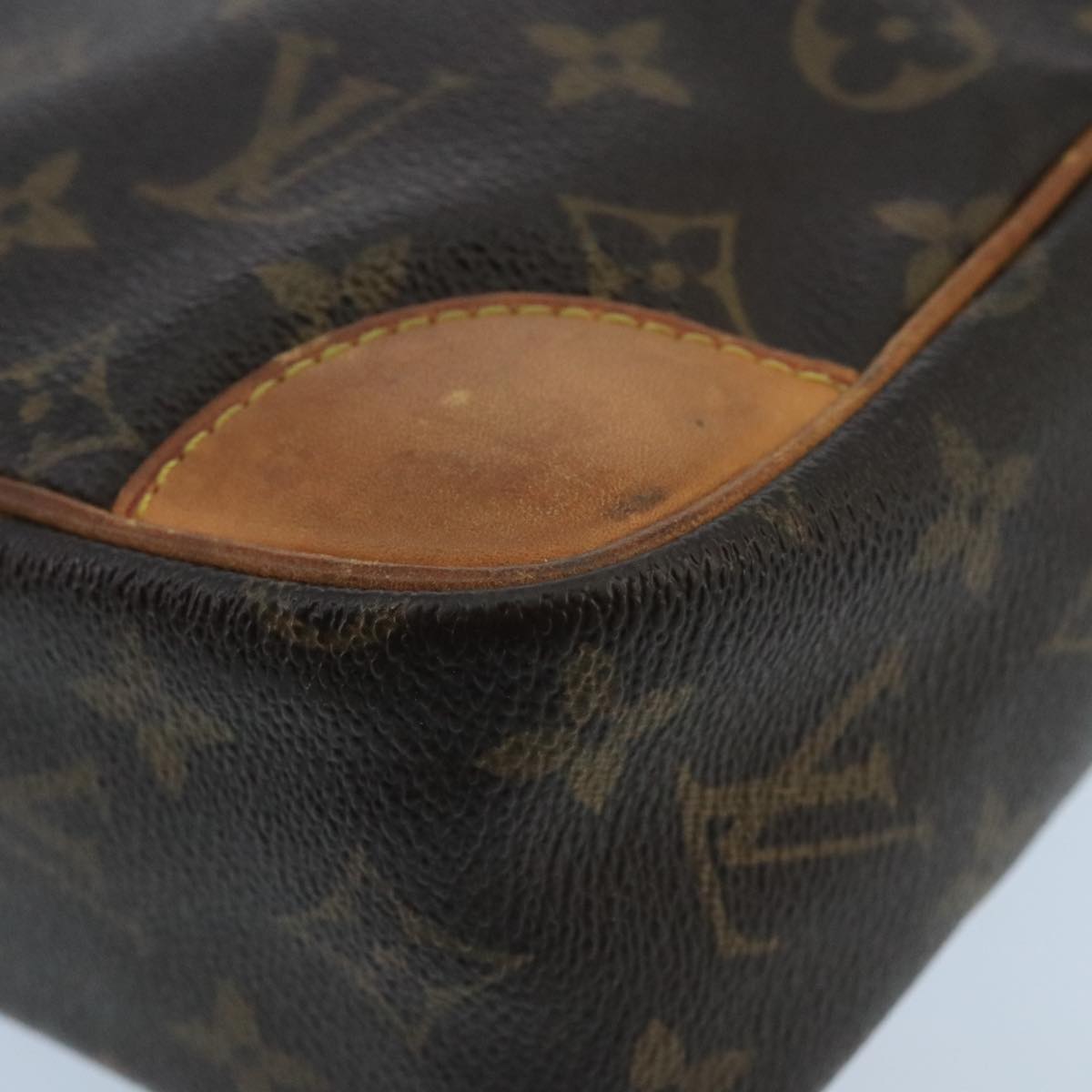 LOUIS VUITTON Monogram Compiegne 28 Clutch Bag M51845 LV Auth 100328