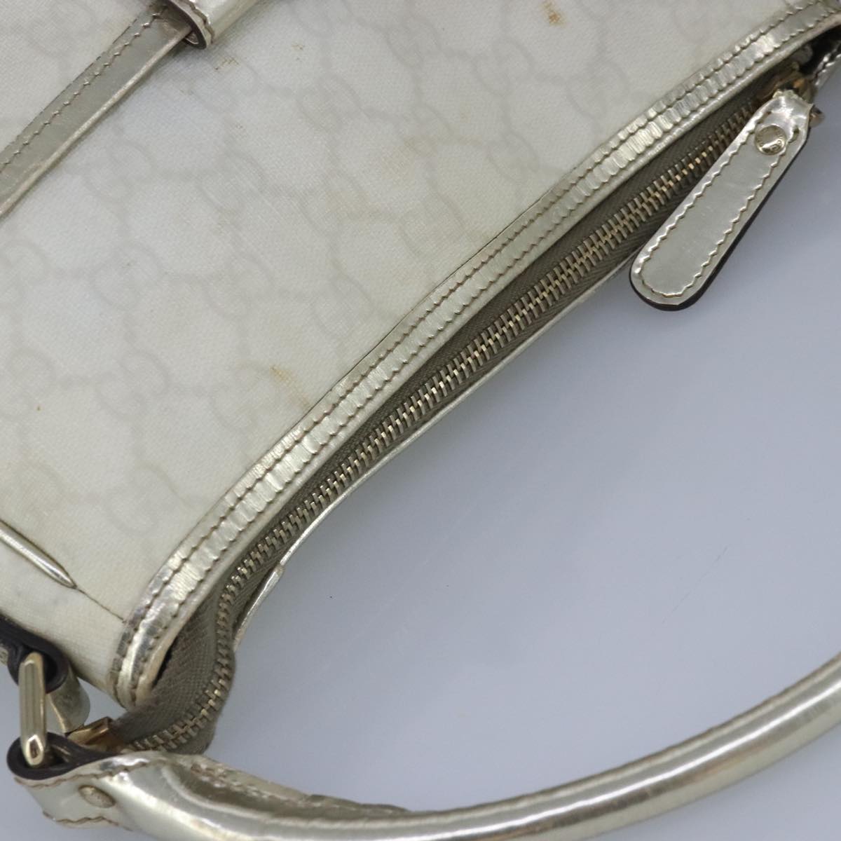 GUCCI GG Supreme Hand Bag PVC Leather White Gold 190258 Auth 100380