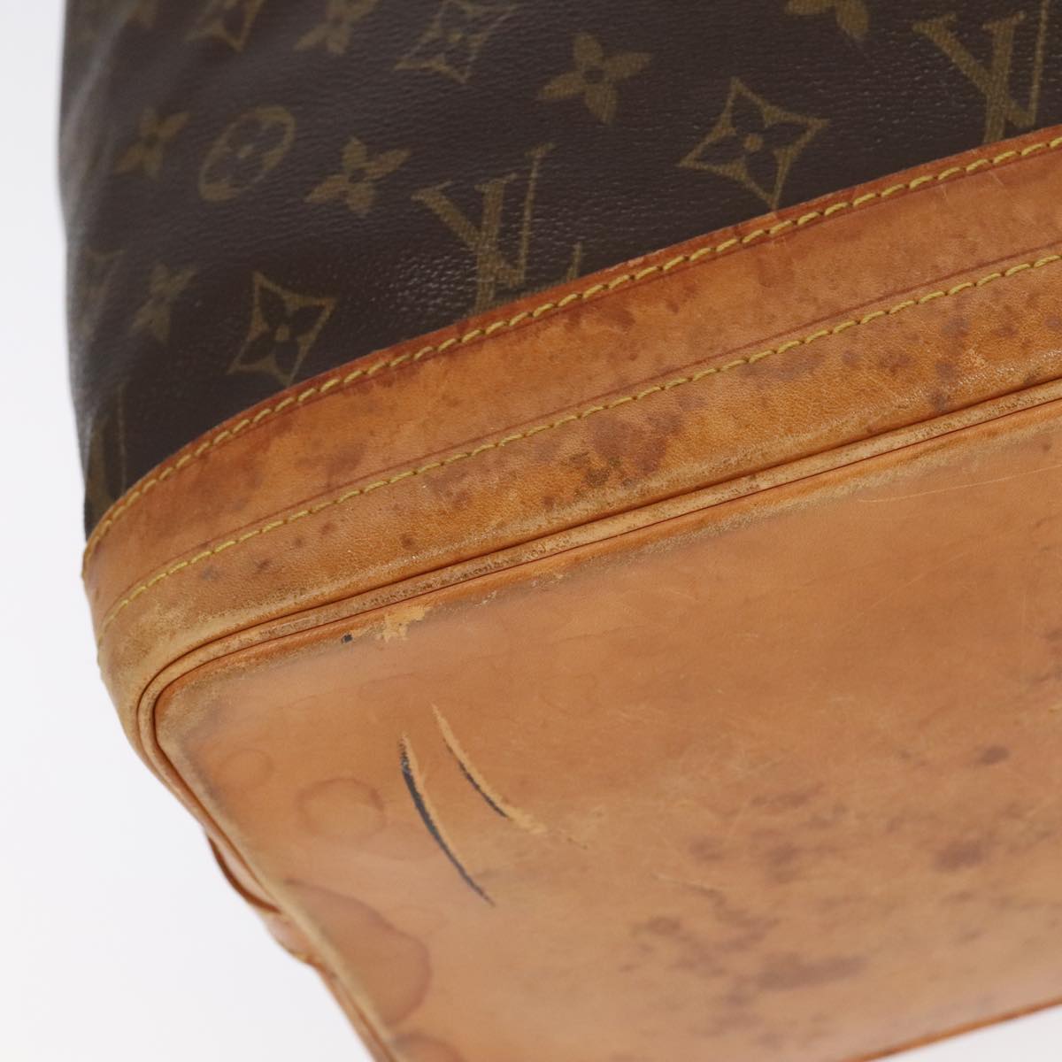 LOUIS VUITTON Monogram Noe Shoulder Bag M42224 LV Auth 100421