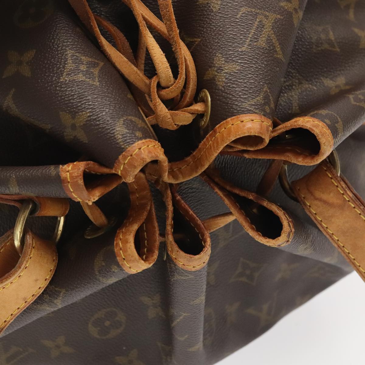 LOUIS VUITTON Monogram Noe Shoulder Bag M42224 LV Auth 100421