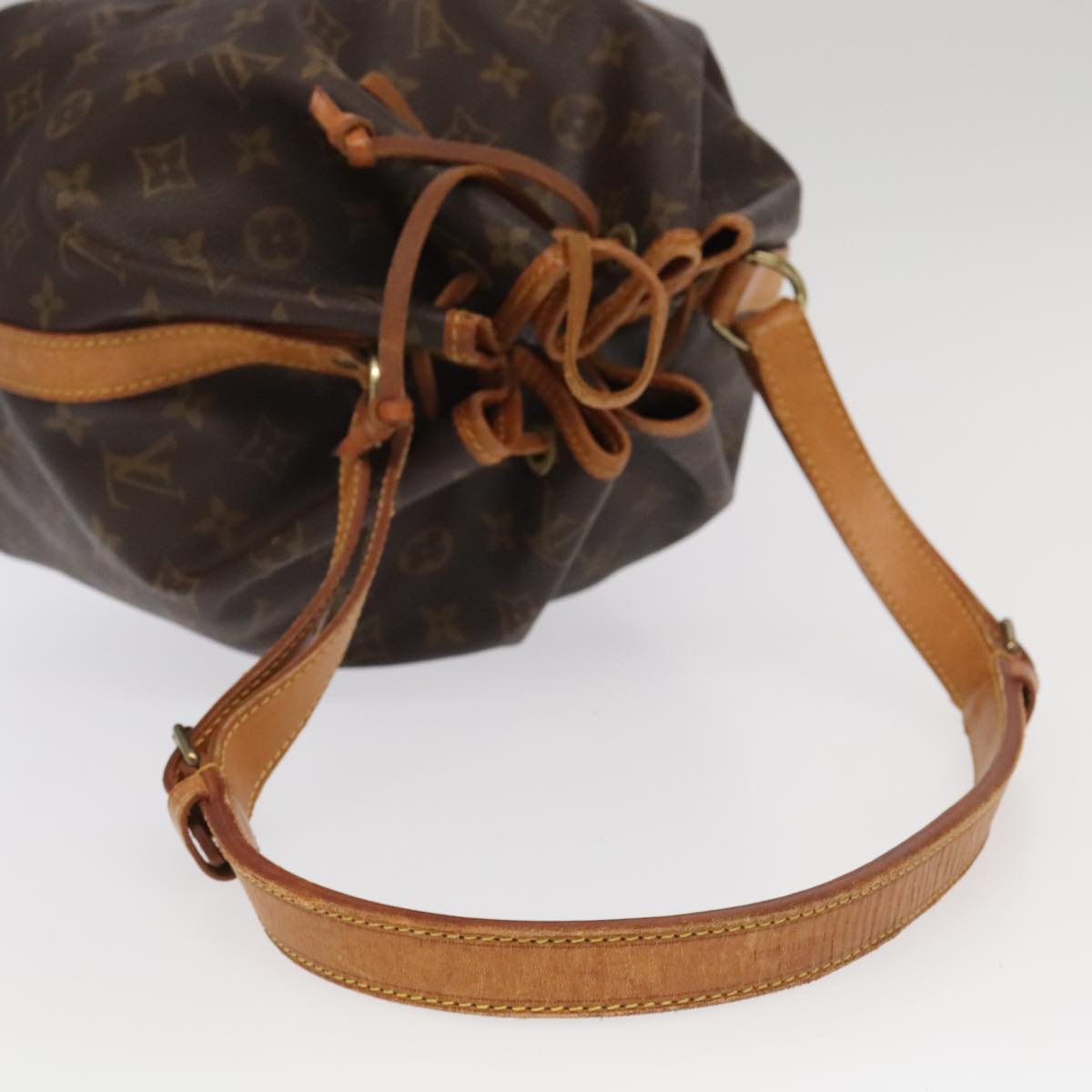 LOUIS VUITTON Monogram Petit Noe Shoulder Bag M42226 LV Auth 100422