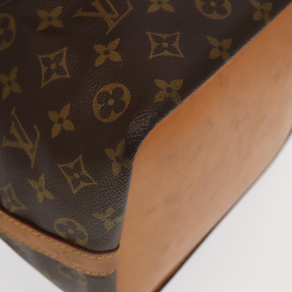 LOUIS VUITTON Monogram Petit Noe Shoulder Bag M42226 LV Auth 100423