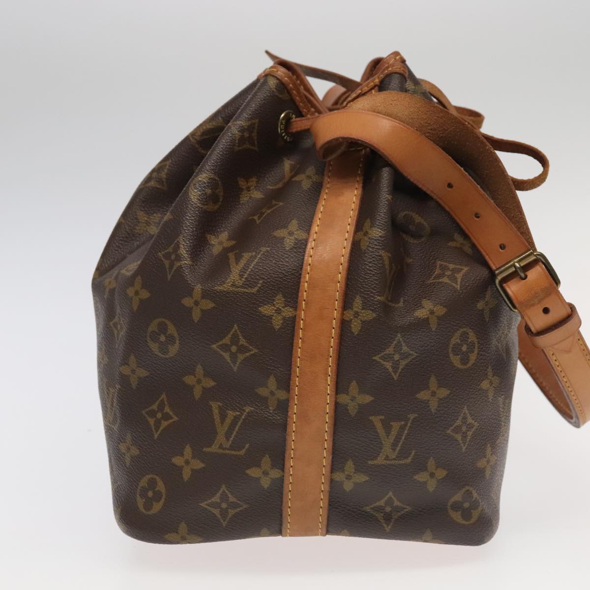 LOUIS VUITTON Monogram Petit Noe Shoulder Bag M42226 LV Auth 100423