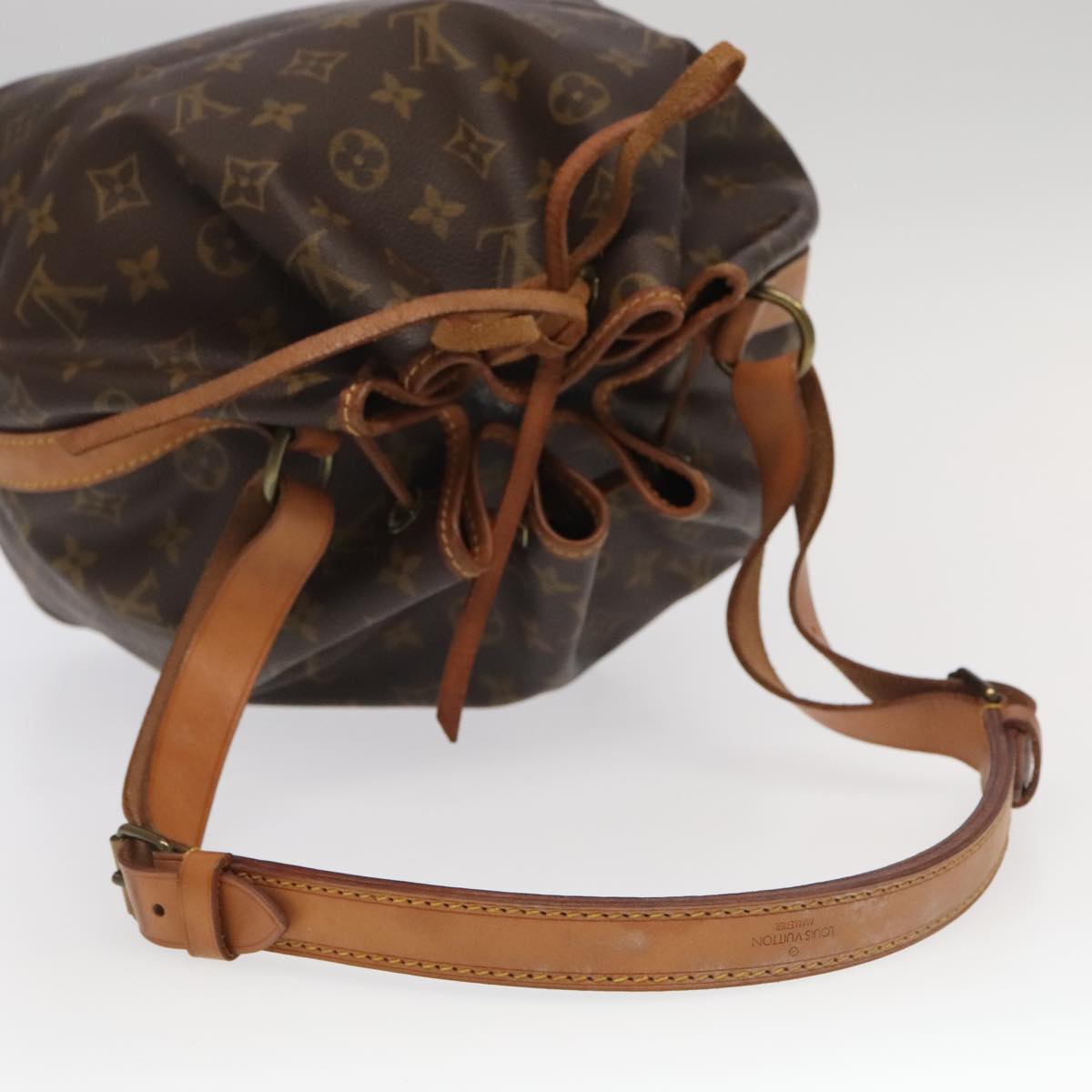 LOUIS VUITTON Monogram Petit Noe Shoulder Bag M42226 LV Auth 100423