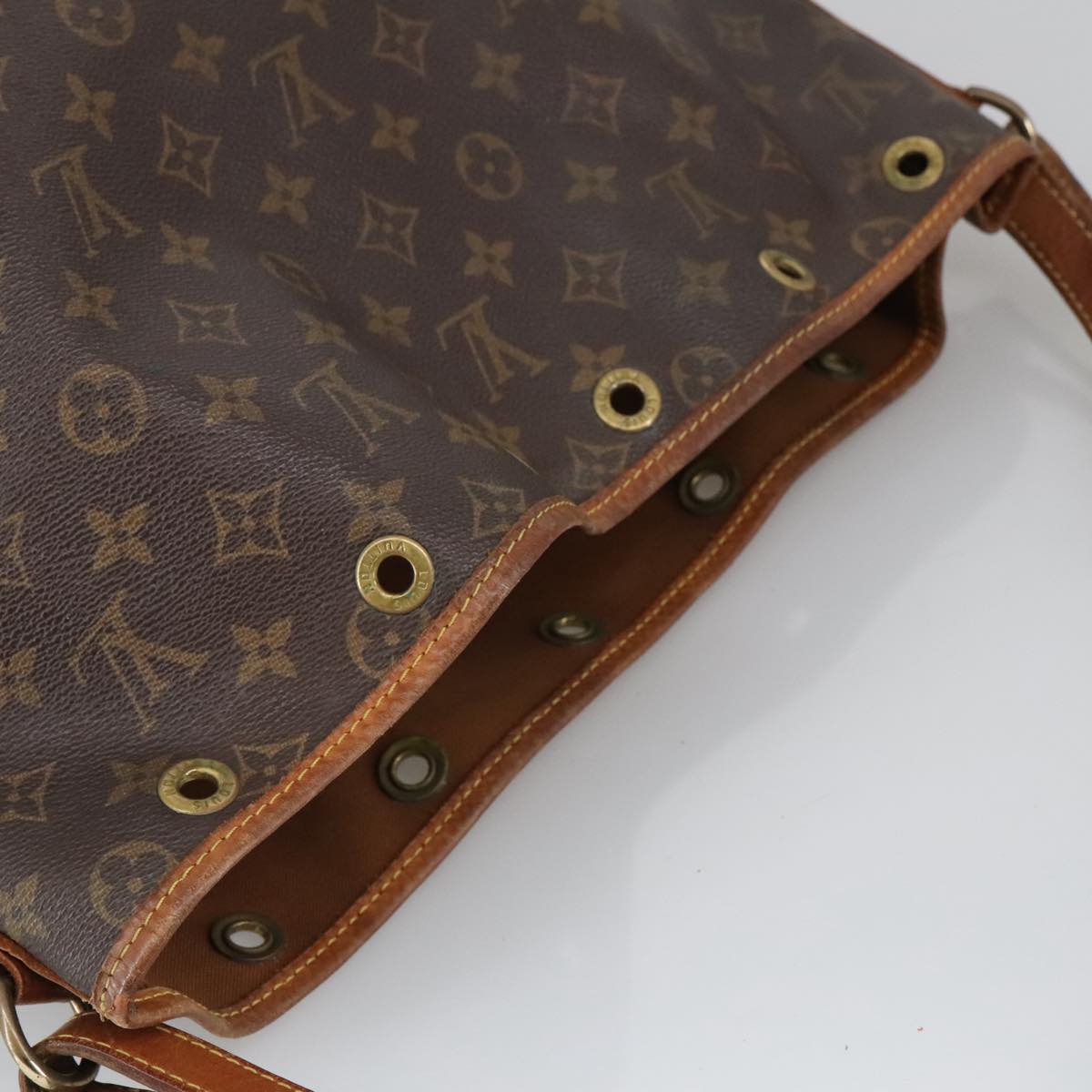 LOUIS VUITTON Monogram Noe Shoulder Bag M42224 LV Auth 100424