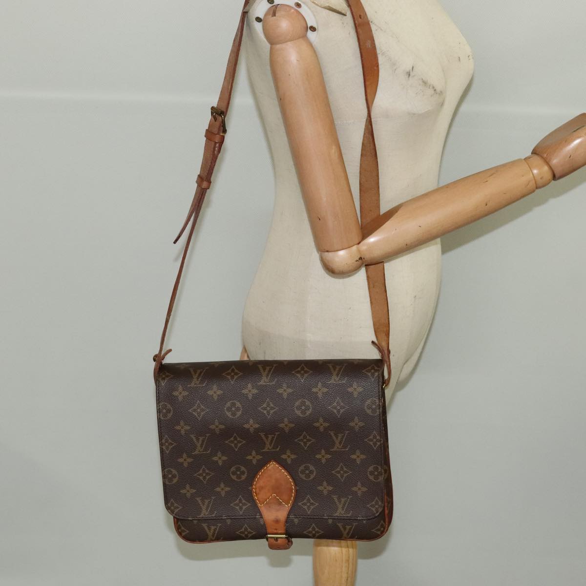 LOUIS VUITTON Monogram Cartouchiere GM Shoulder Bag M51252 LV Auth 100431