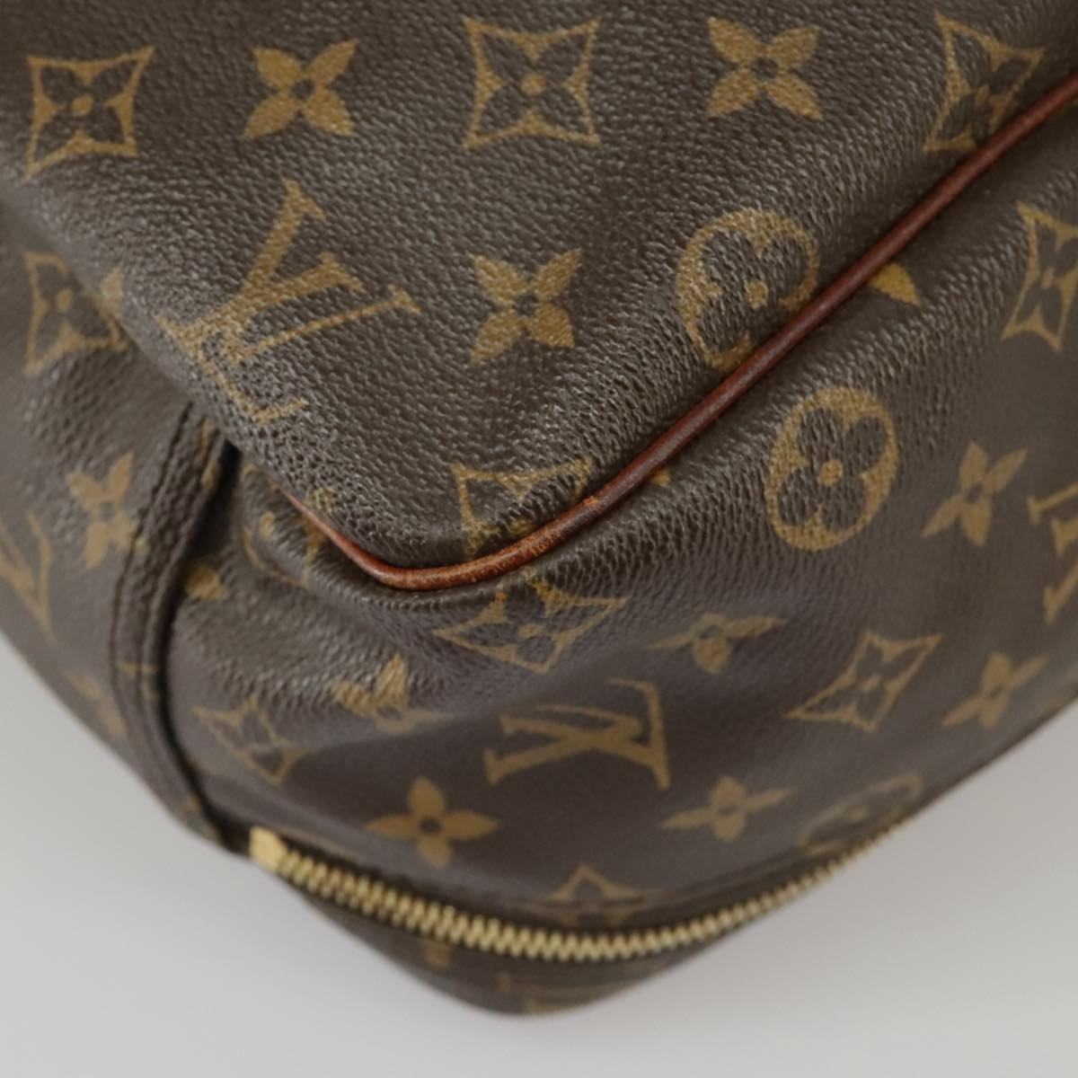 LOUIS VUITTON Monogram Excursion Hand Bag M41450 LV Auth 100436