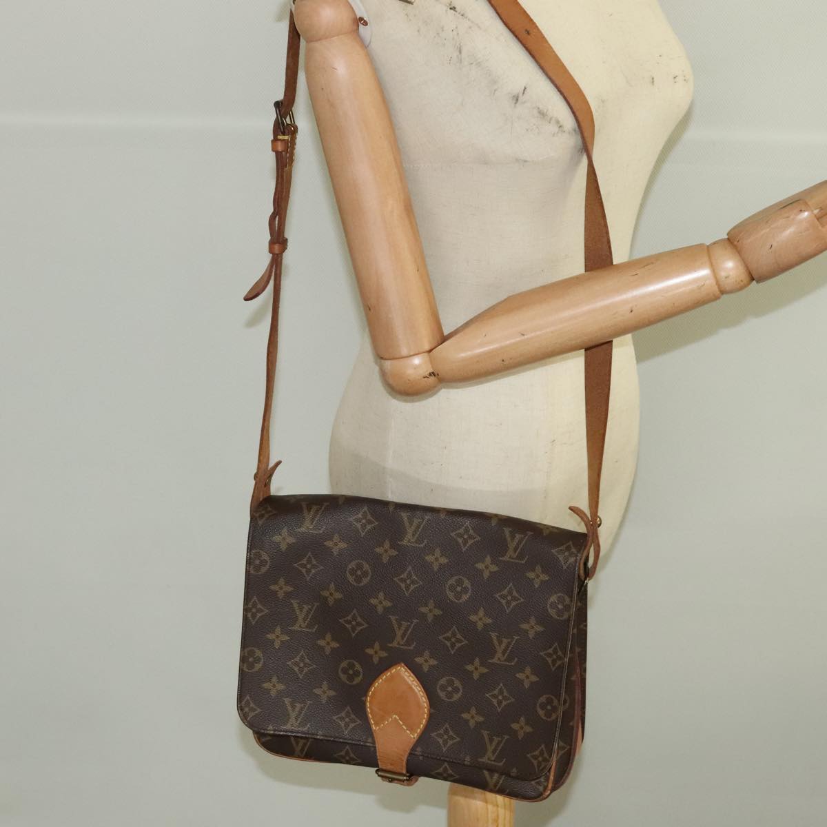 LOUIS VUITTON Monogram Cartouchiere GM Shoulder Bag M51252 LV Auth 100439