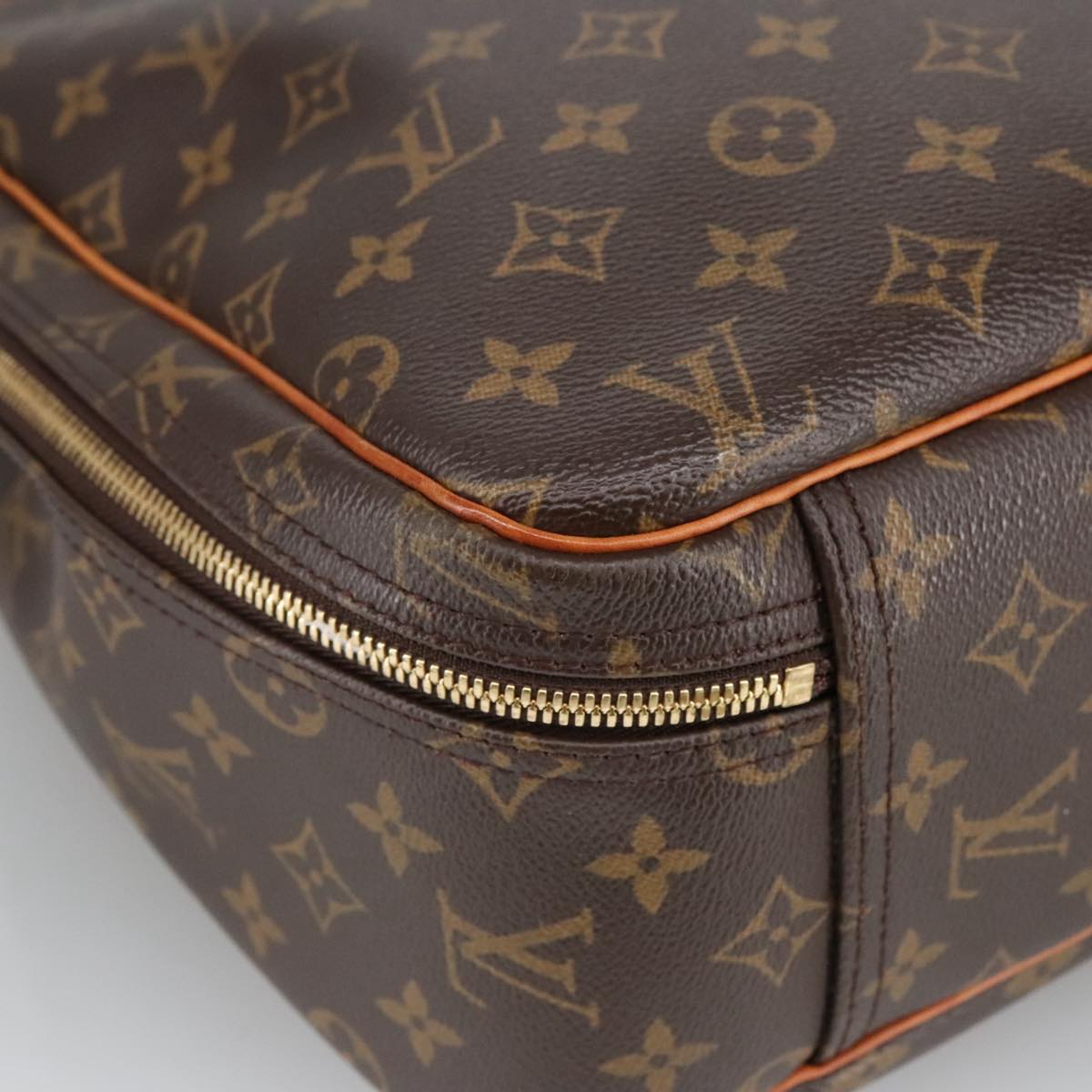 LOUIS VUITTON Monogram Excursion Hand Bag M41450 LV Auth 100440