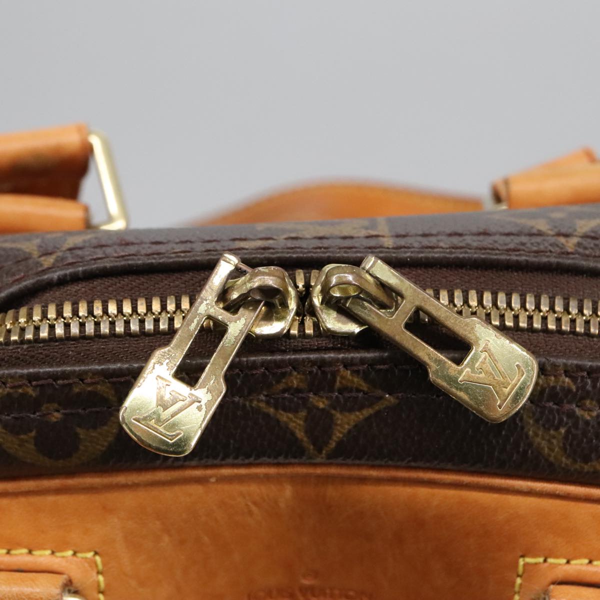 LOUIS VUITTON Monogram Excursion Hand Bag M41450 LV Auth 100440