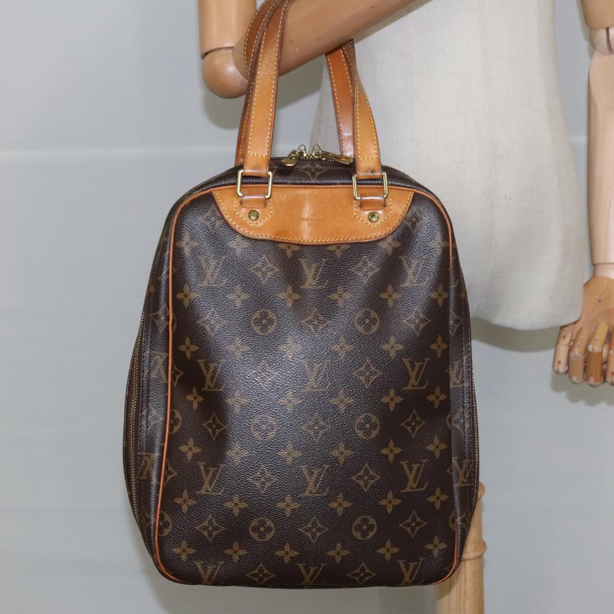 LOUIS VUITTON Monogram Excursion Hand Bag M41450 LV Auth 100440