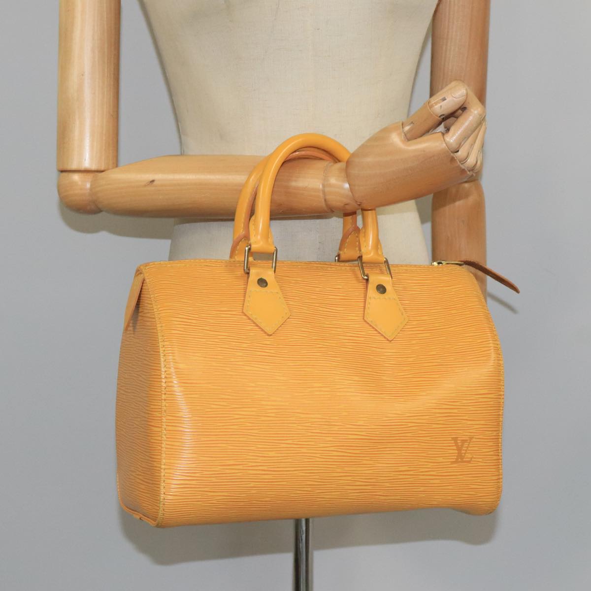 LOUIS VUITTON Epi Speedy 25 Hand Bag Tassili Yellow M43019 LV Auth 100454