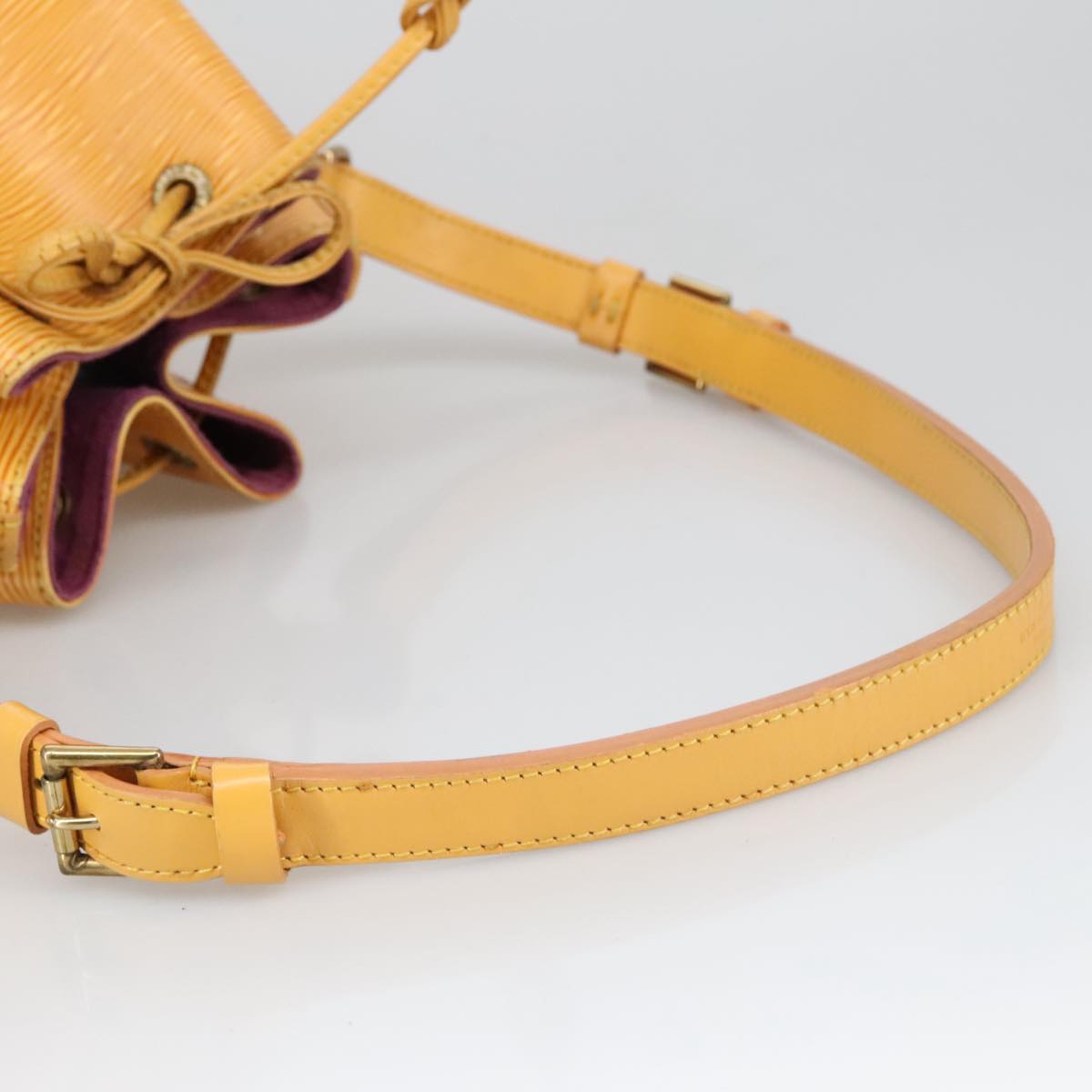 LOUIS VUITTON Epi Petit Noe Shoulder Bag Yellow M44102 LV Auth 100469