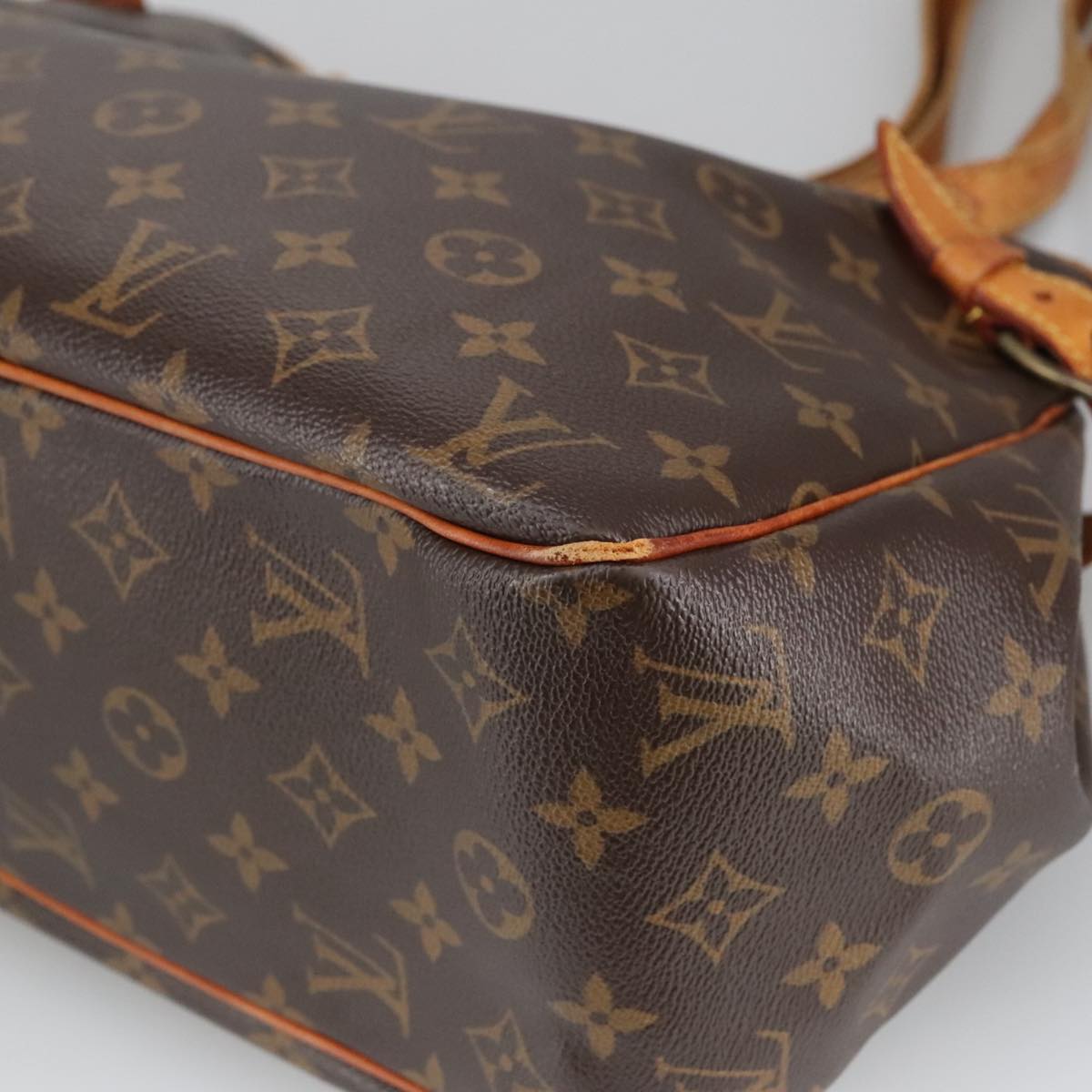 LOUIS VUITTON Monogram Batignolles Horizontal Tote Bag M51154 LV Auth 100491