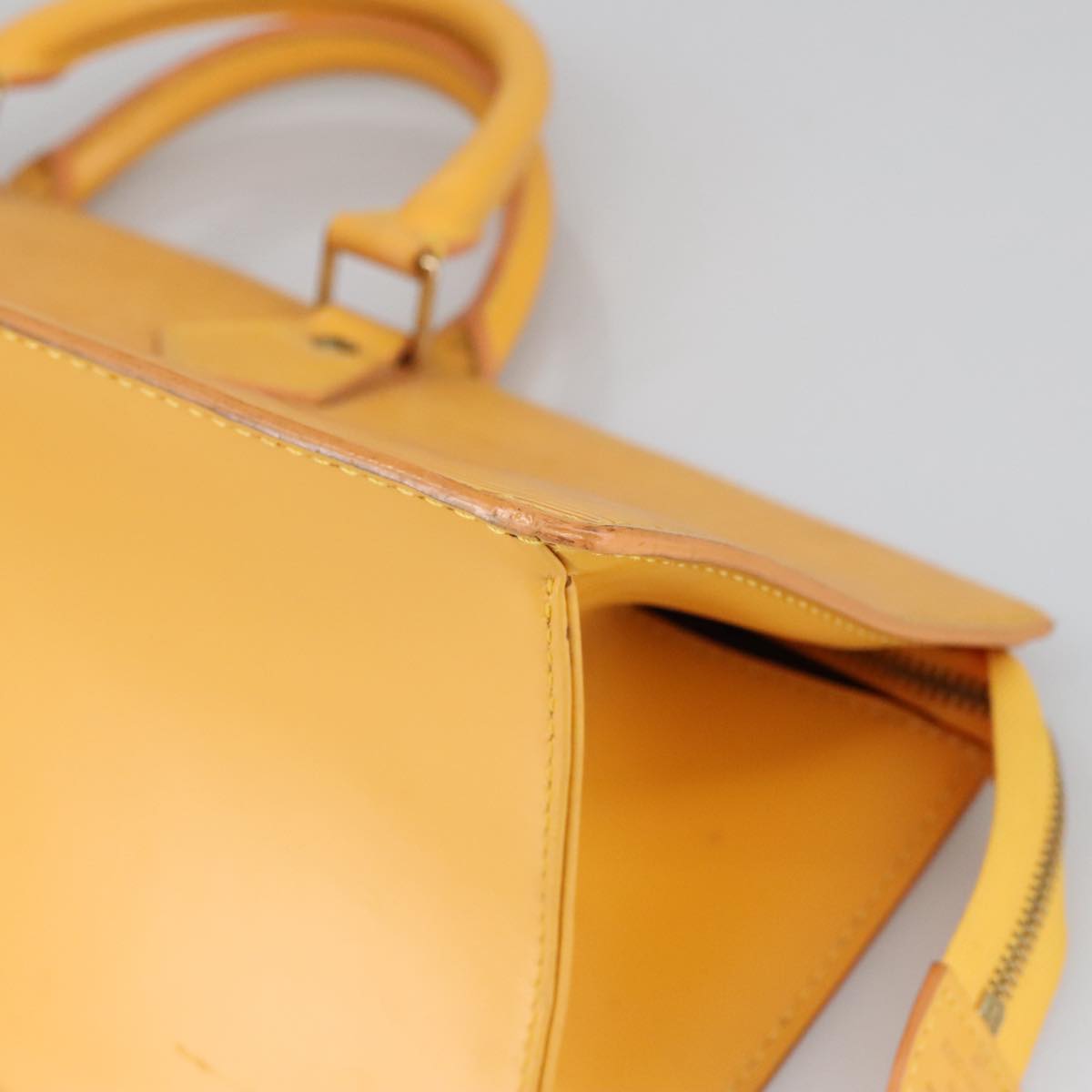 LOUIS VUITTON Epi Sac Triangle Hand Bag Yellow M52099 LV Auth 100522