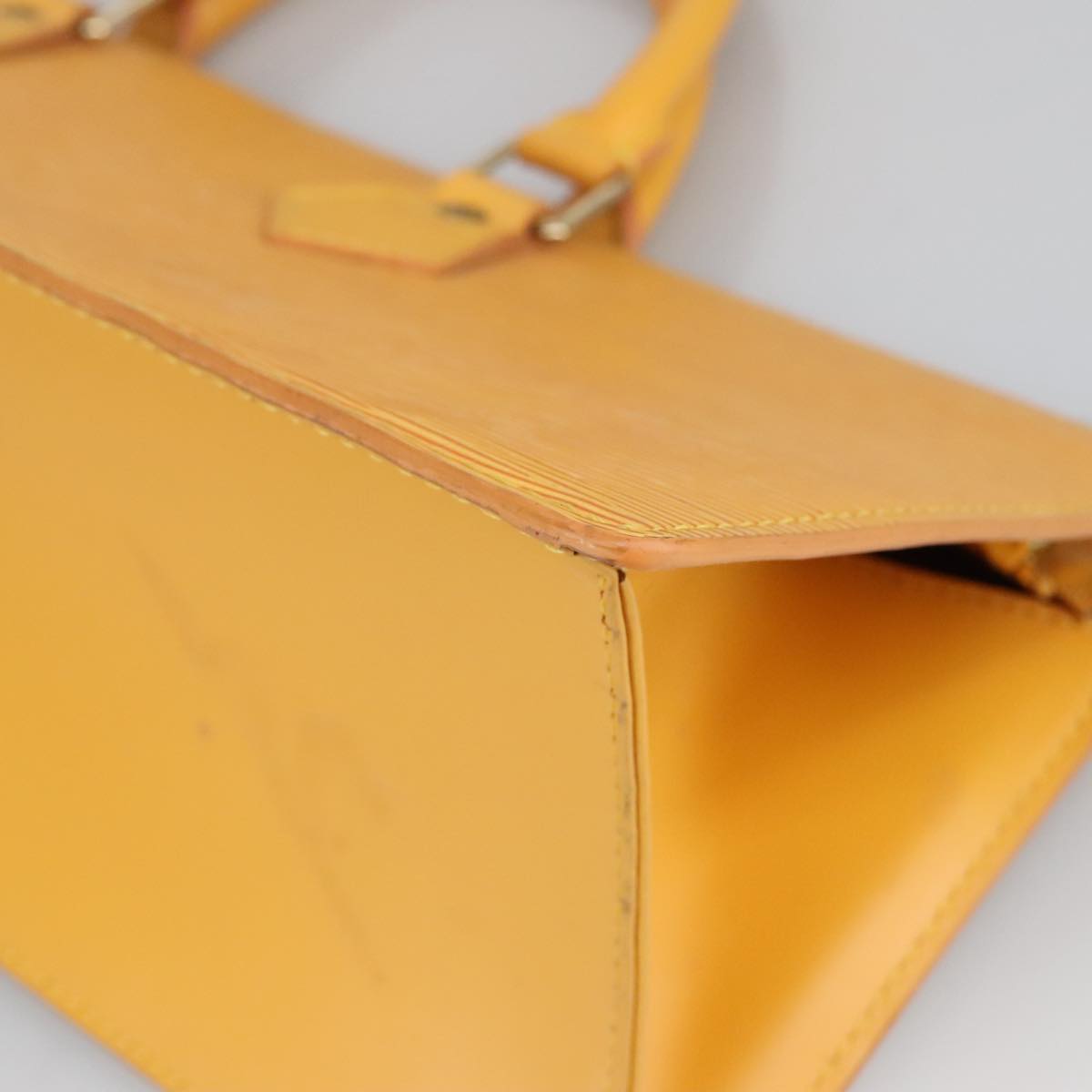 LOUIS VUITTON Epi Sac Triangle Hand Bag Yellow M52099 LV Auth 100522