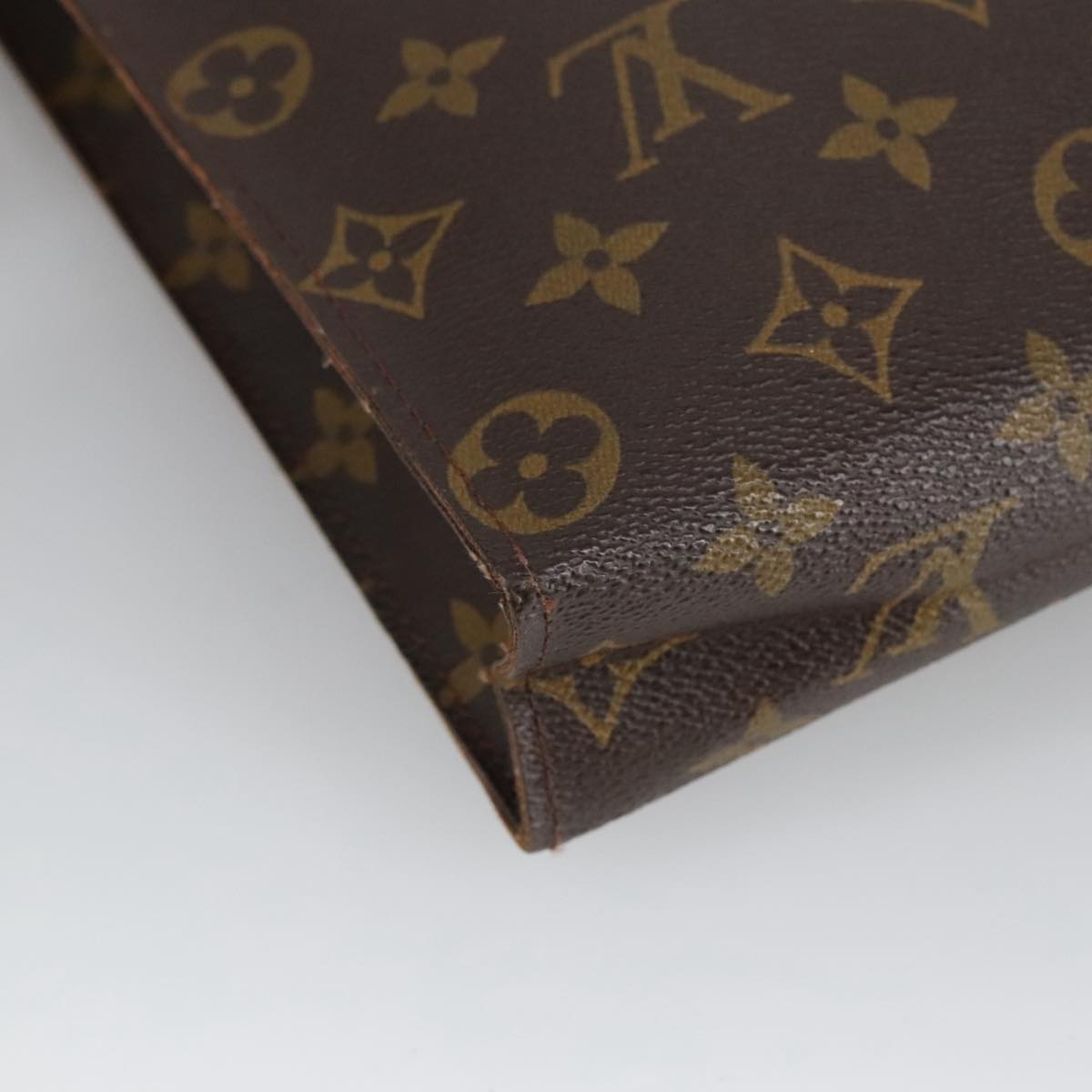 LOUIS VUITTON Monogram Poche Toilette 26 Pouch M47542 LV Auth 100539