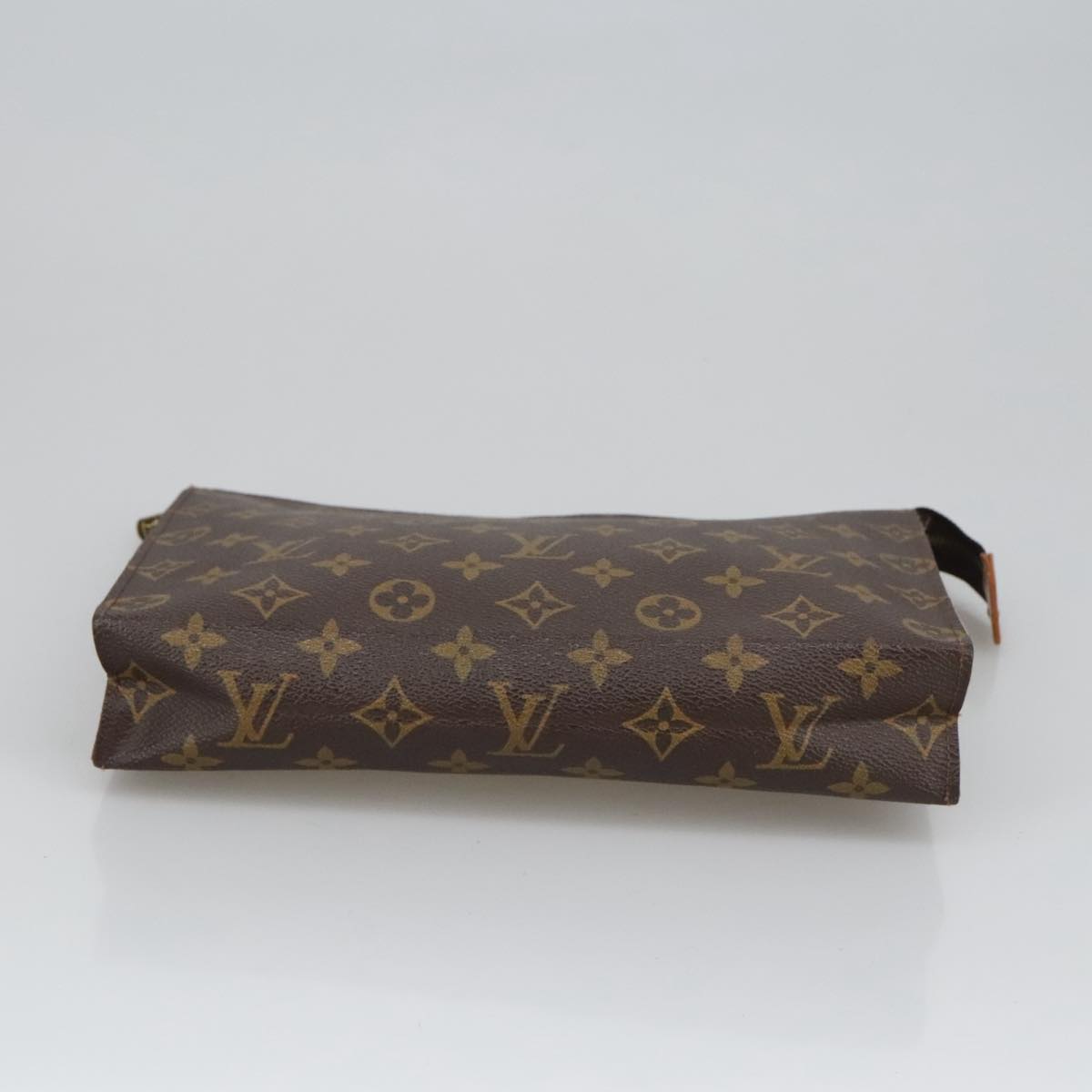 LOUIS VUITTON Monogram Poche Toilette 26 Pouch M47542 LV Auth 100539