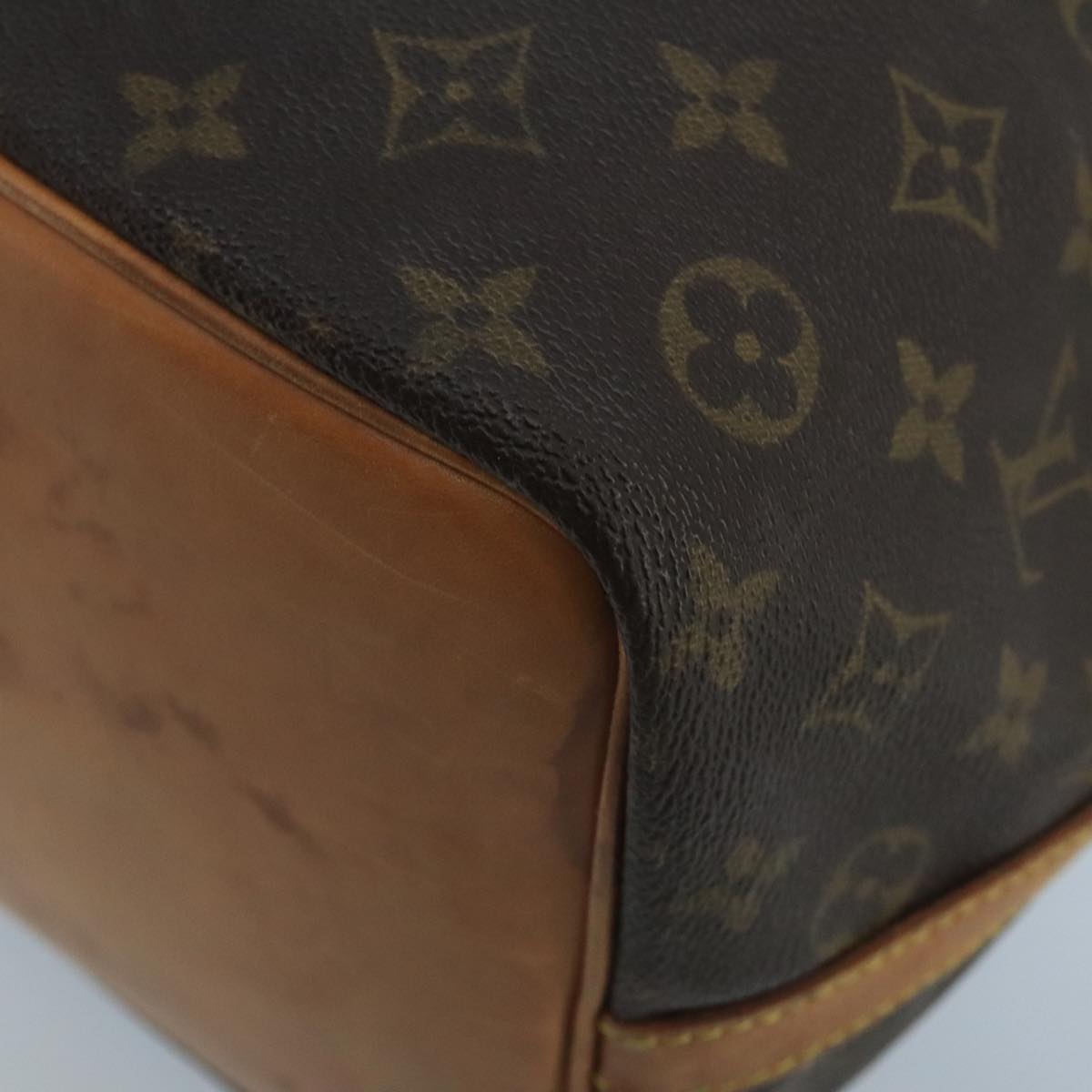 LOUIS VUITTON Monogram Petit Noe Shoulder Bag M42226 LV Auth 100557