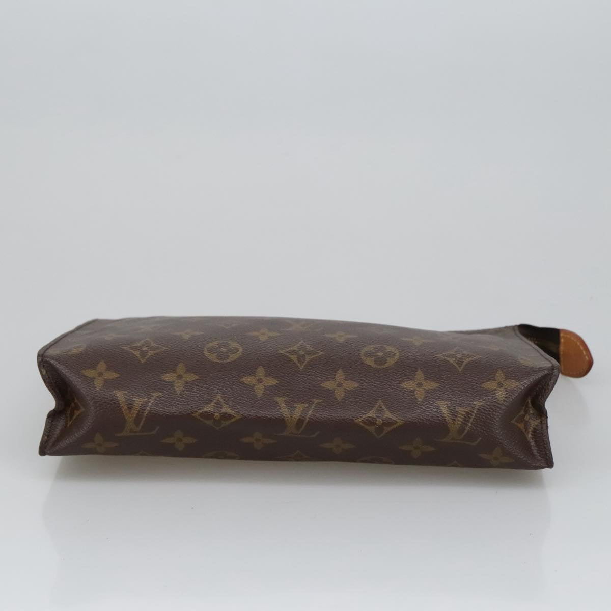 LOUIS VUITTON Monogram Poche Toilette 26 Pouch M47542 LV Auth 100572