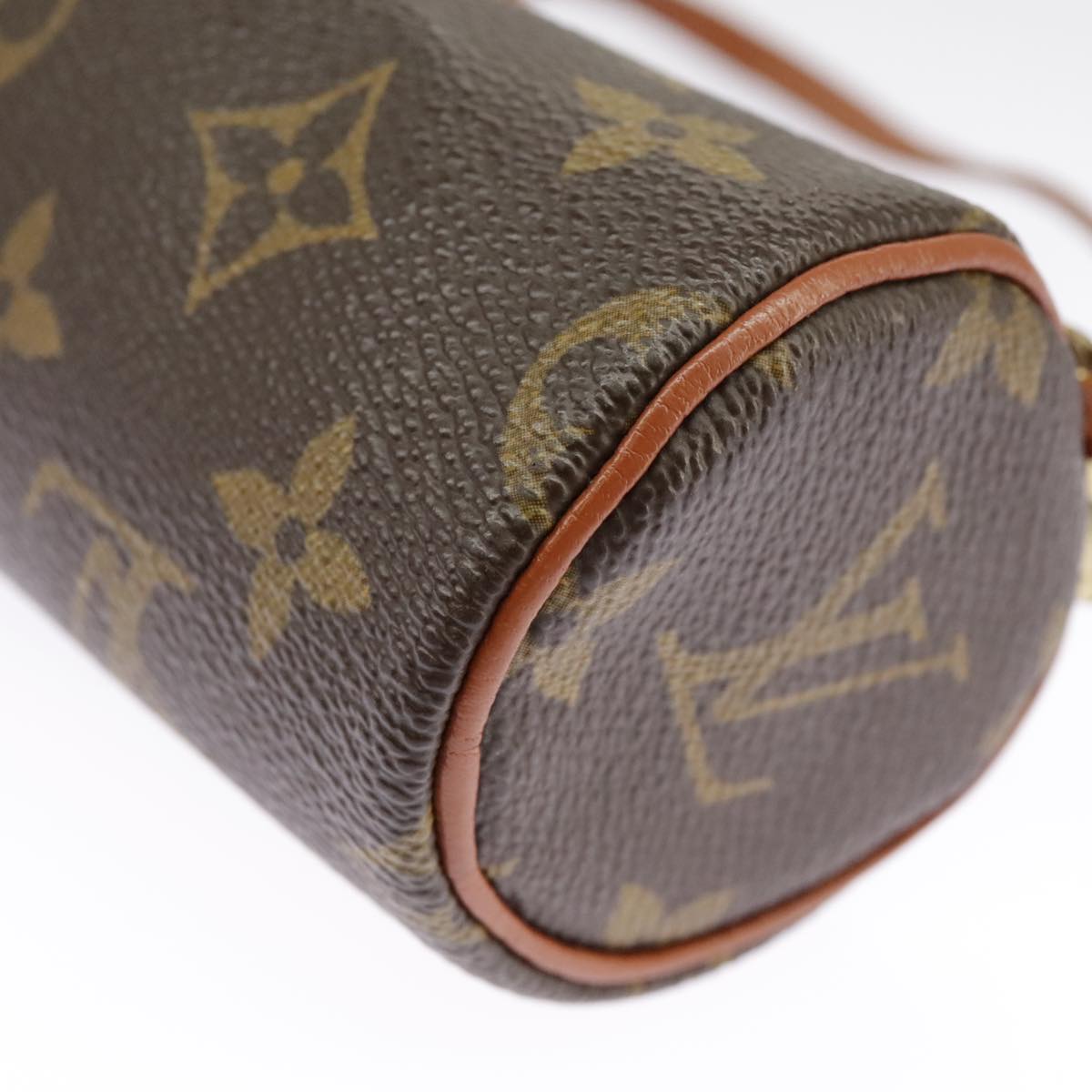 LOUIS VUITTON Monogram Papillon Pouch LV Auth 100596