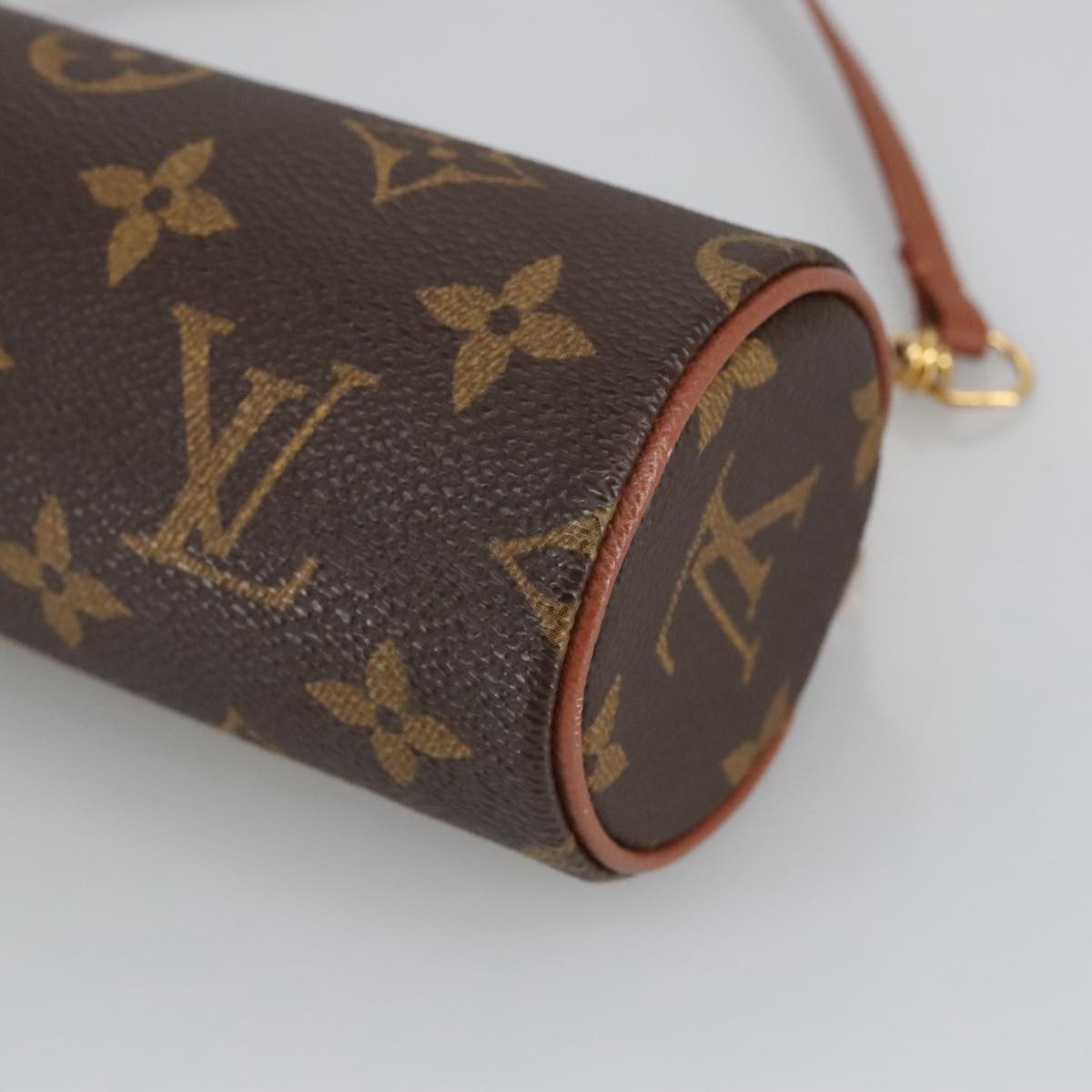 LOUIS VUITTON Monogram Papillon Pouch LV Auth 100598