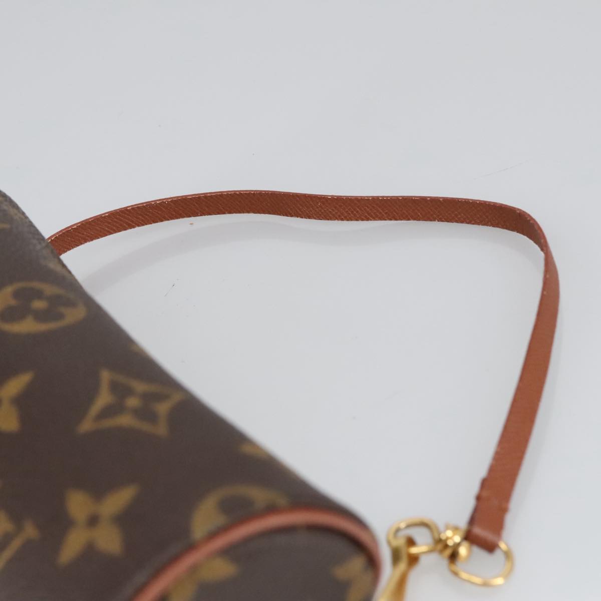 LOUIS VUITTON Monogram Papillon Pouch LV Auth 100598