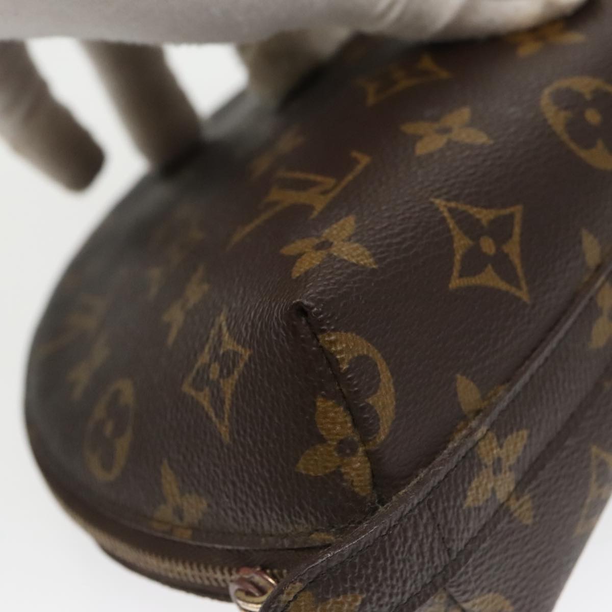 LOUIS VUITTON Monogram Trousse Demi Ronde Cosmetic Pouch M47520 LV Auth 100605