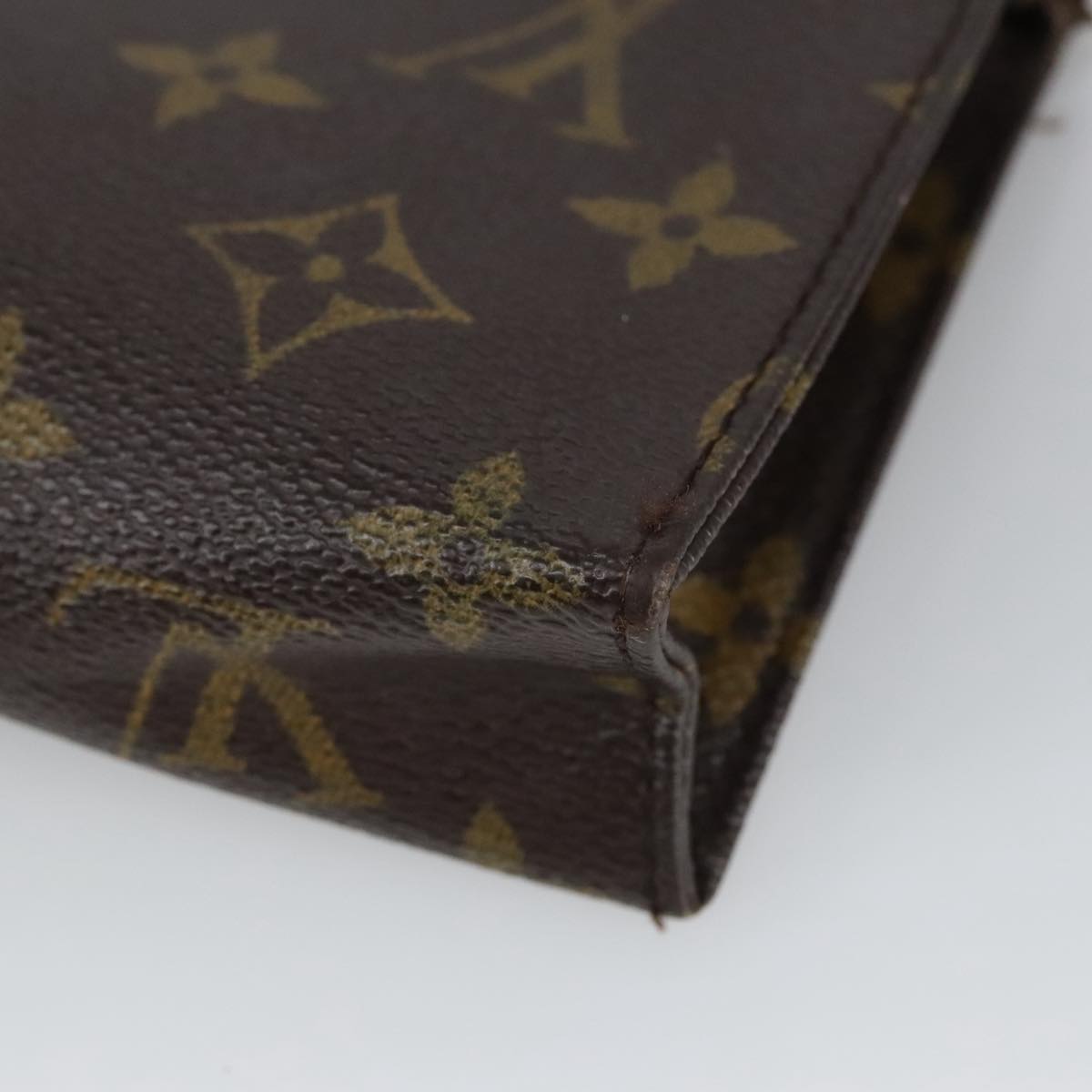 LOUIS VUITTON Monogram Poche Toilette 15 Pouch M47546 LV Auth 100613