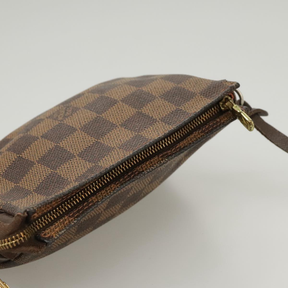 LOUIS VUITTON Damier Ebene Trousse Makeup Pouch N51982 LV Auth 100618