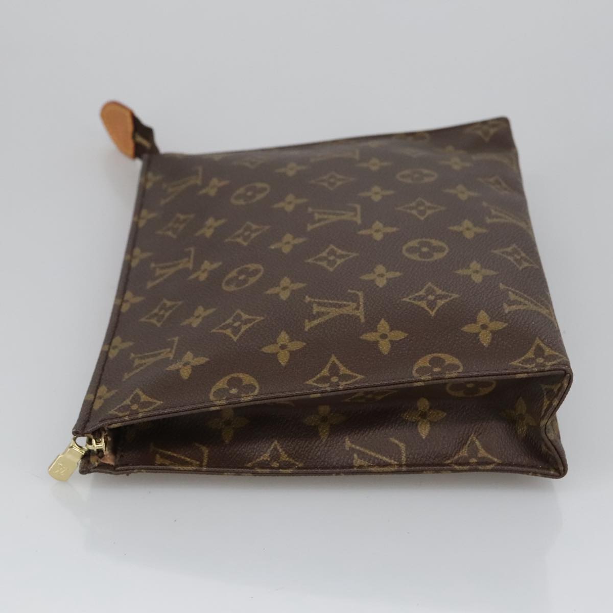 LOUIS VUITTON Monogram Poche Toilette 26 Pouch M47542 LV Auth 100632